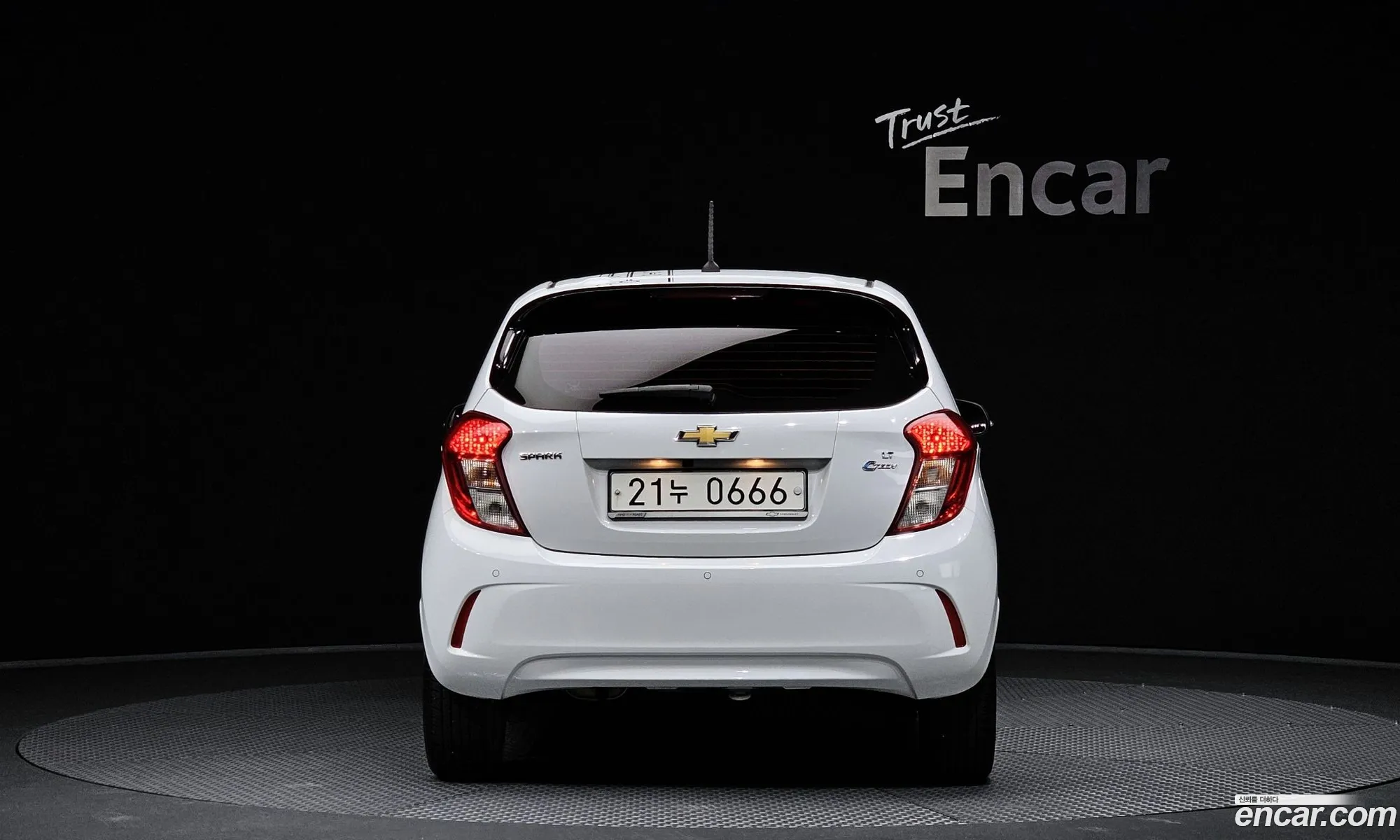 Chevrolet Spark Fashion 2016 - фотография 6743978