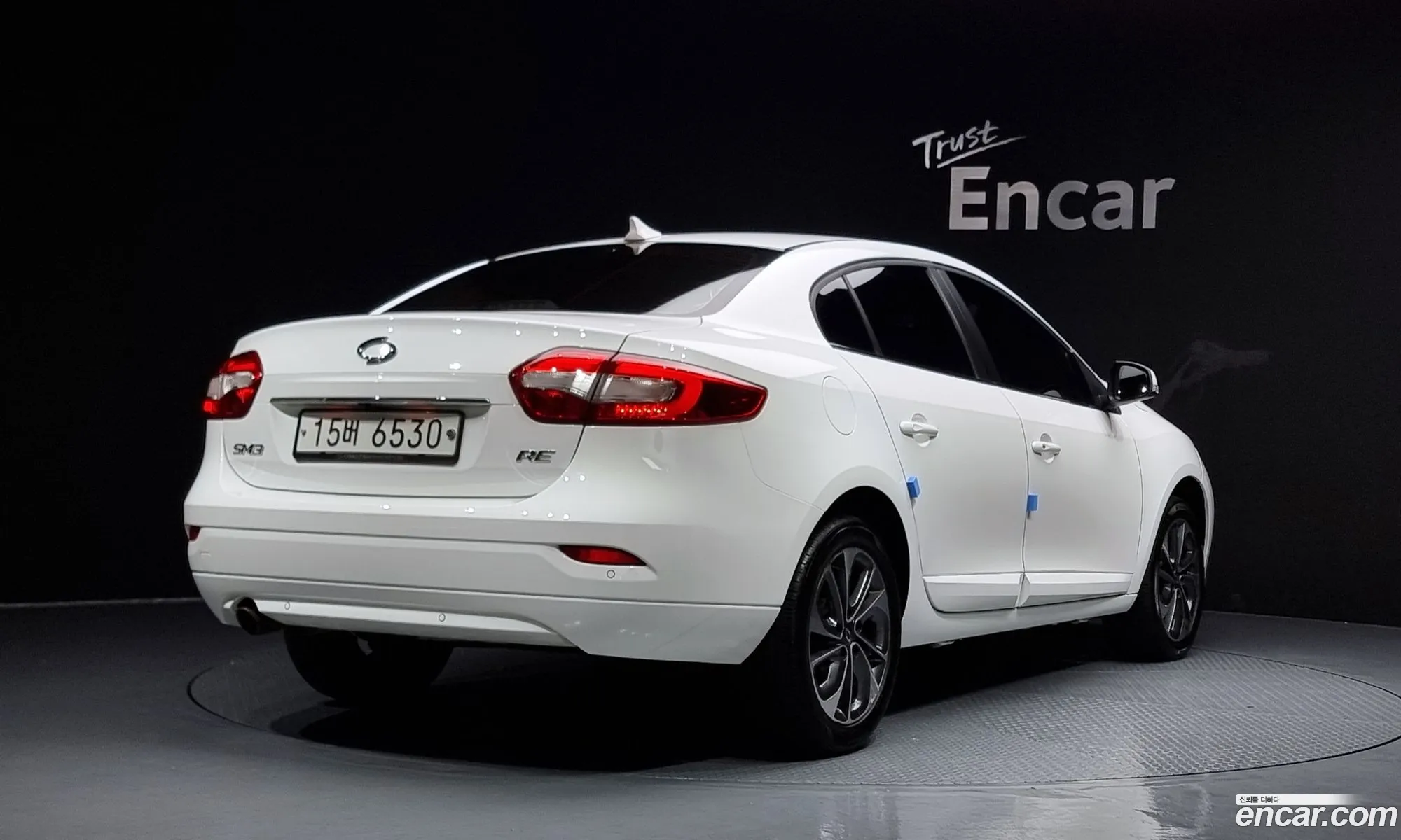 Renault Samsung Sm3 Re 2015 - фотография 4738875