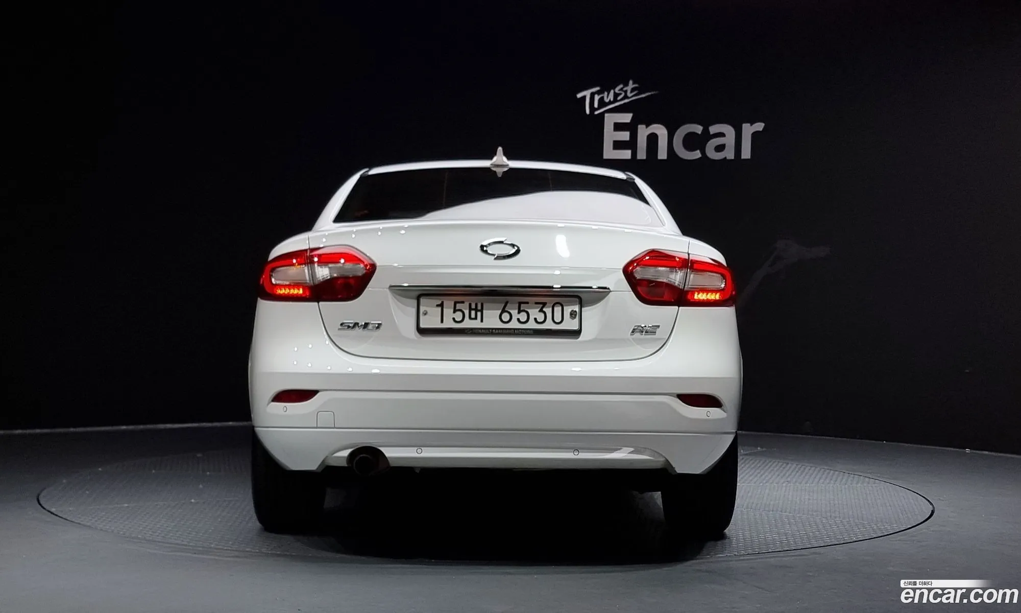 Renault Samsung Sm3 Re 2015 - фотография 4738877