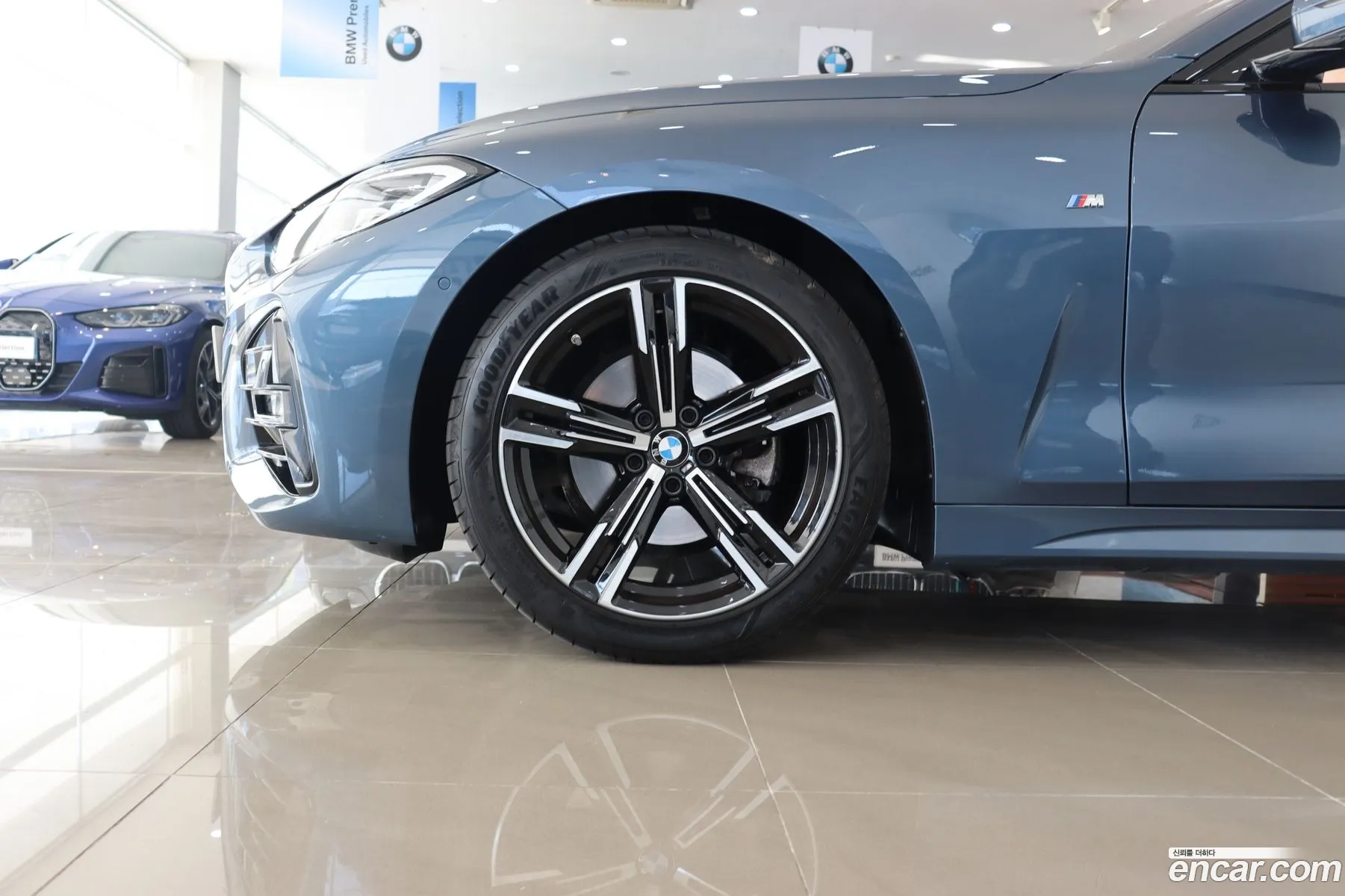 BMW 4Er 420I M Sports Convertible 2023 - фотография 16498680