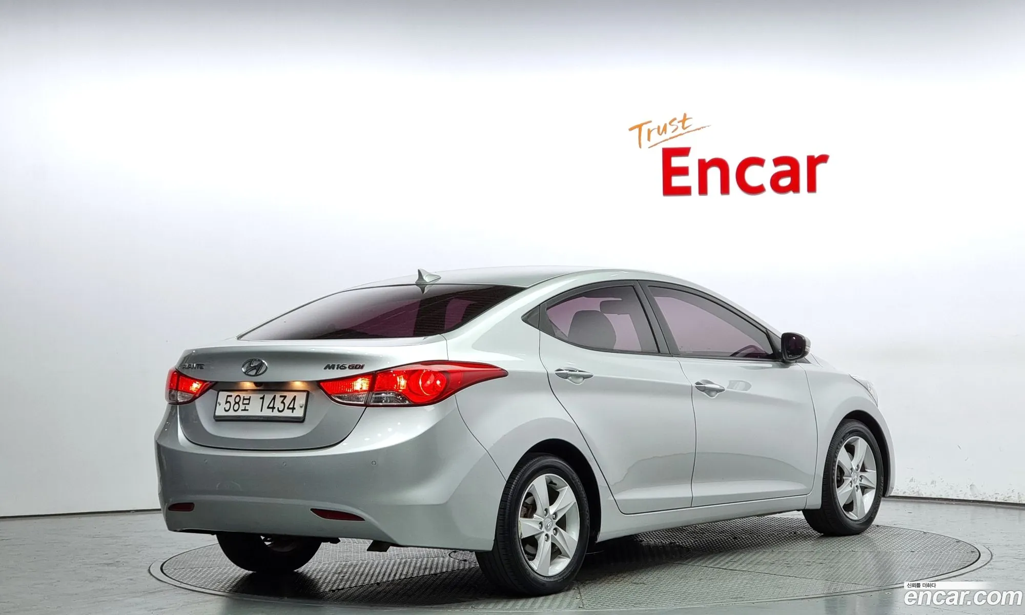 Hyundai Avante V M16 Gdi Luxury 2012 - фотография 18862478