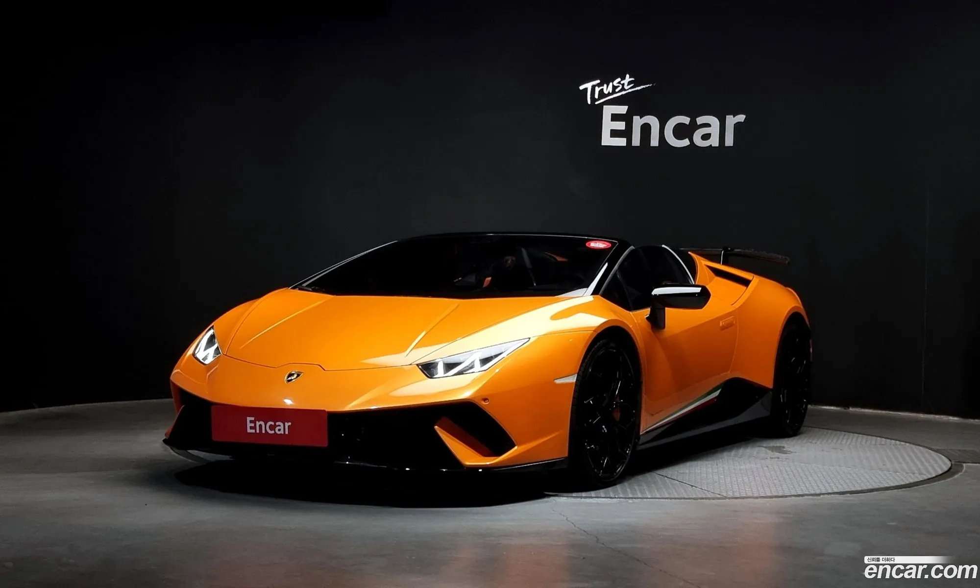 Lamborghini Huracán Huracán Lp640-4 Spider Performante 2019 - фотография 3750473