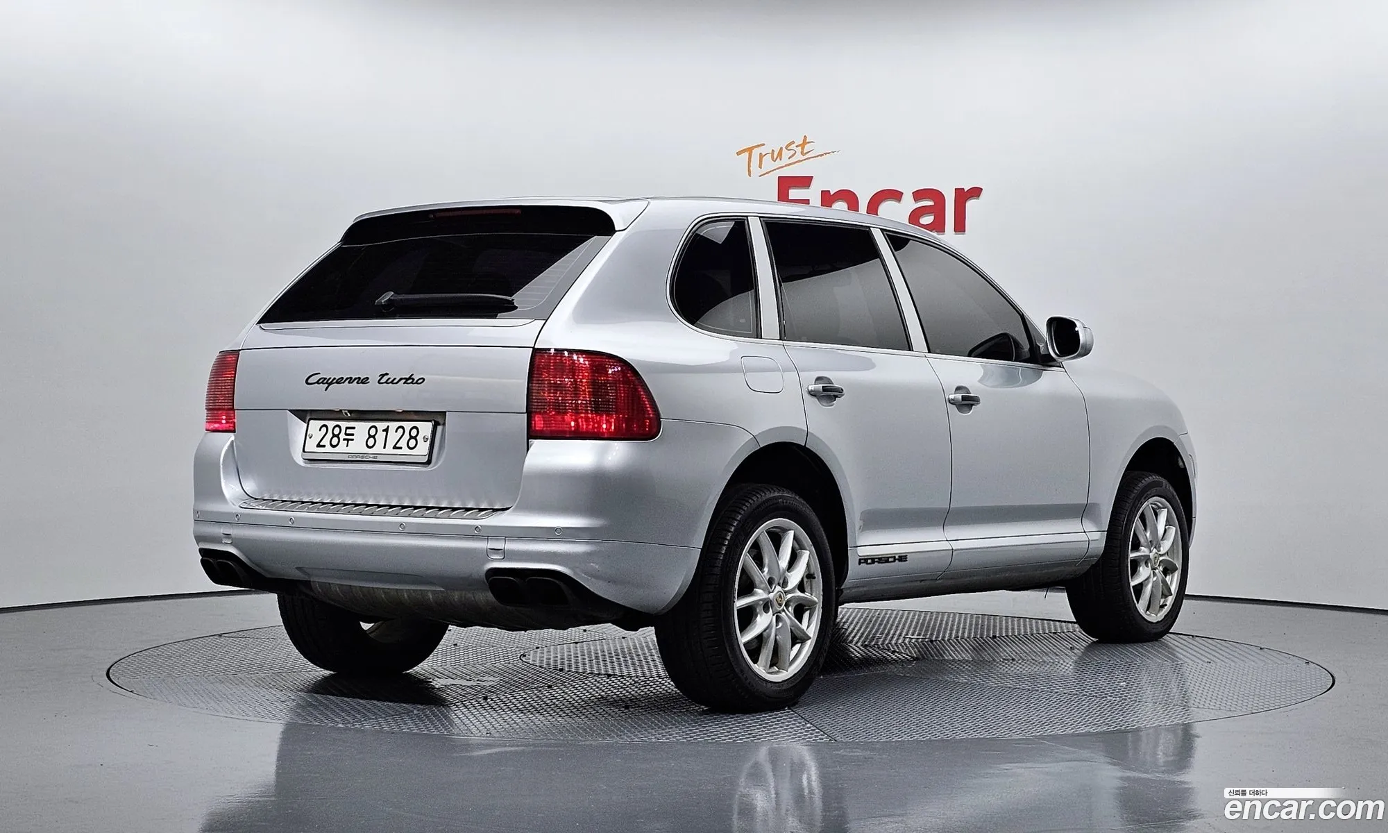 Porsche Cayenne I 955 45 Turbo 2003 - фотография 14485536