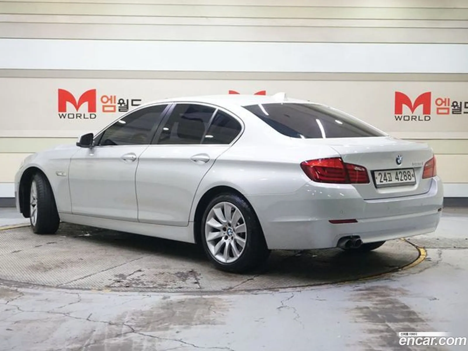 BMW 5Er Vi F10F11F07 528I 2013 - фотография 16538911