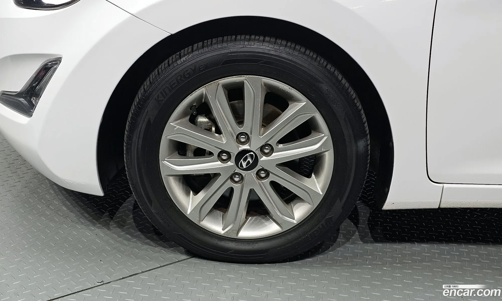 Hyundai Avante 16 Gdi Modern 2015 - фотография 18812101