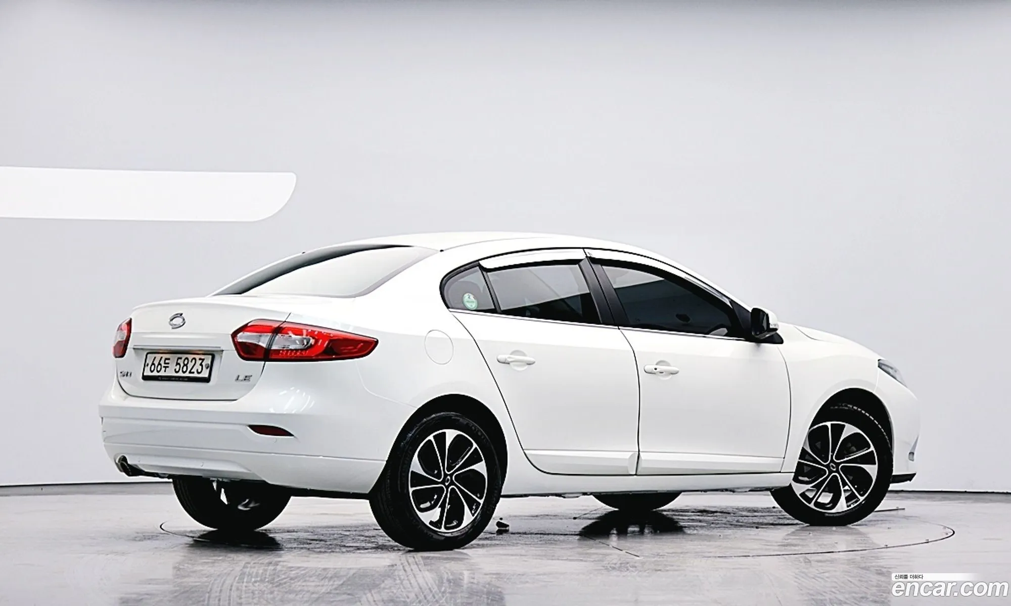 Renault Samsung Sm3 Le 2015 - фотография 4923048
