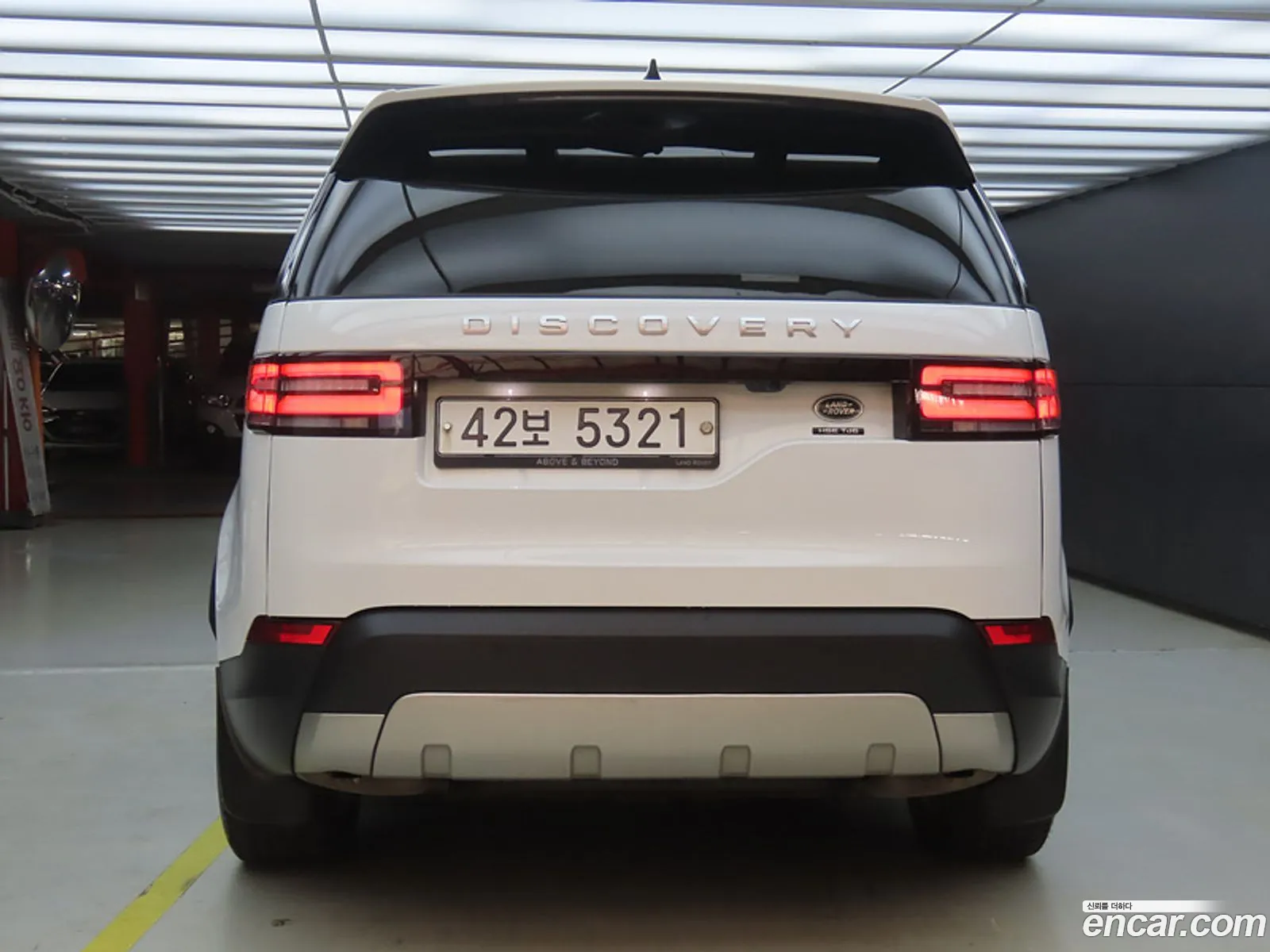 Land Rover Discovery V 30 Td6 Hse Luxury 2018 - фотография 7373809