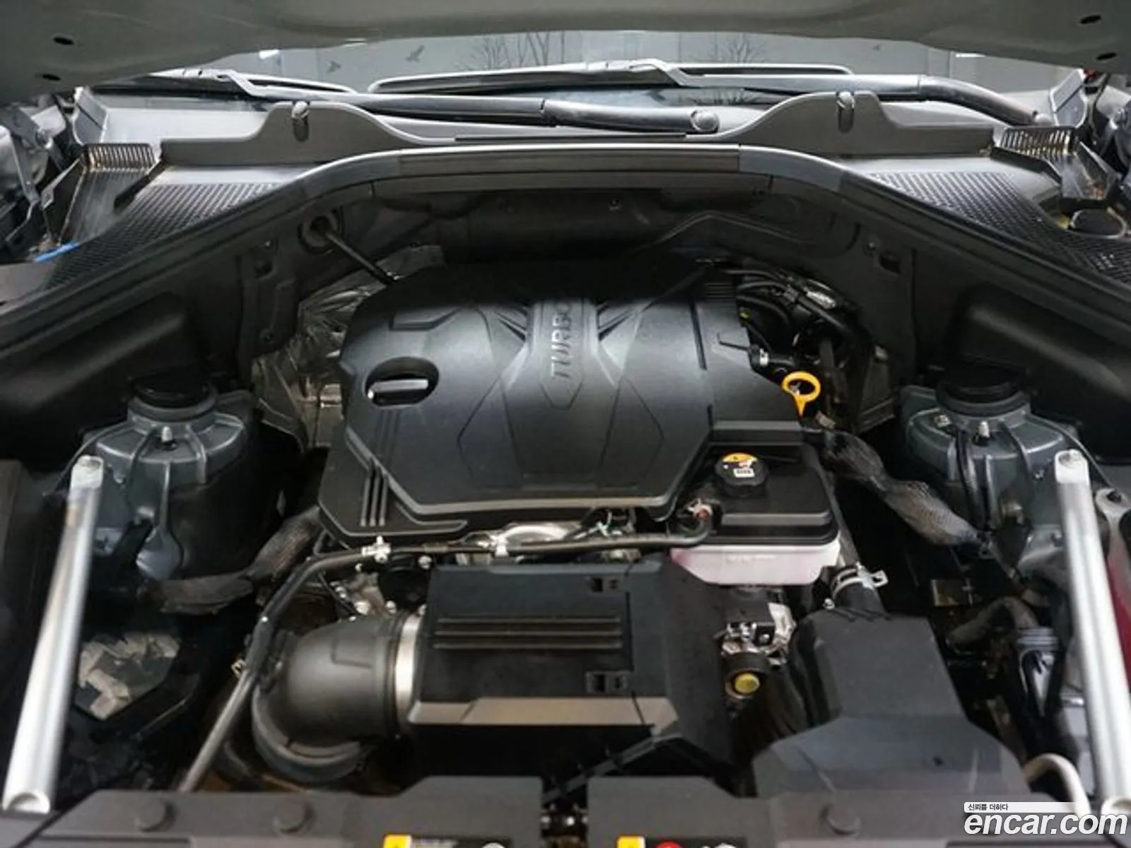 Genesis Gv80 25T Gasoline Awd 2023 - фотография 1025331