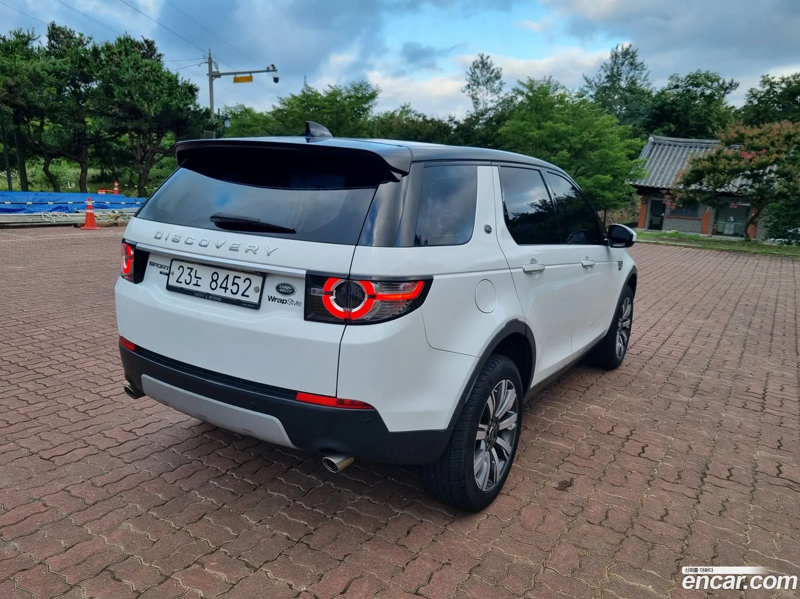 Land Rover Discovery Sports 20 Td4 Hse Luxury - фотография 7415346