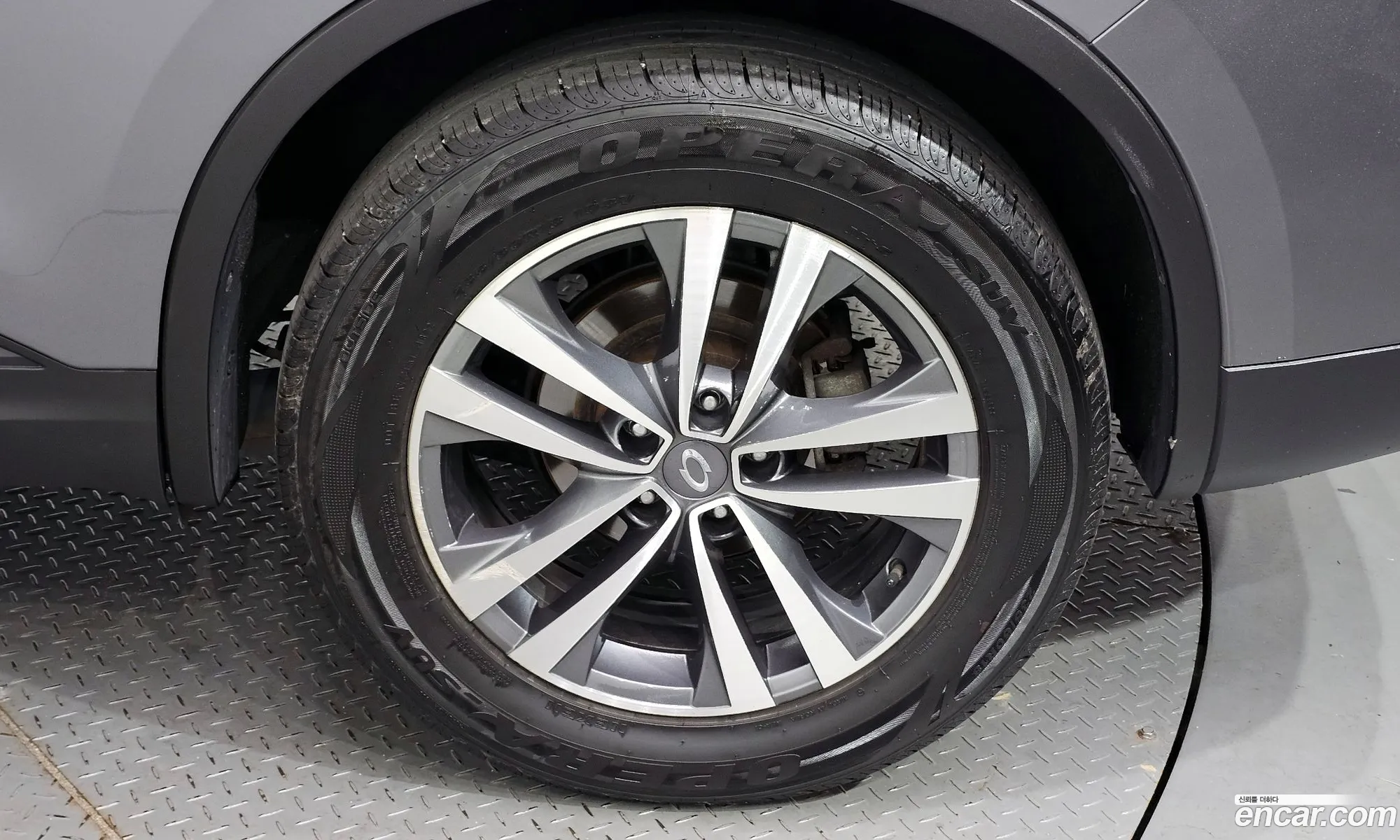 Renault Samsung Qm6 20 Lpe Le 2Wd 2020 - фотография 4814299