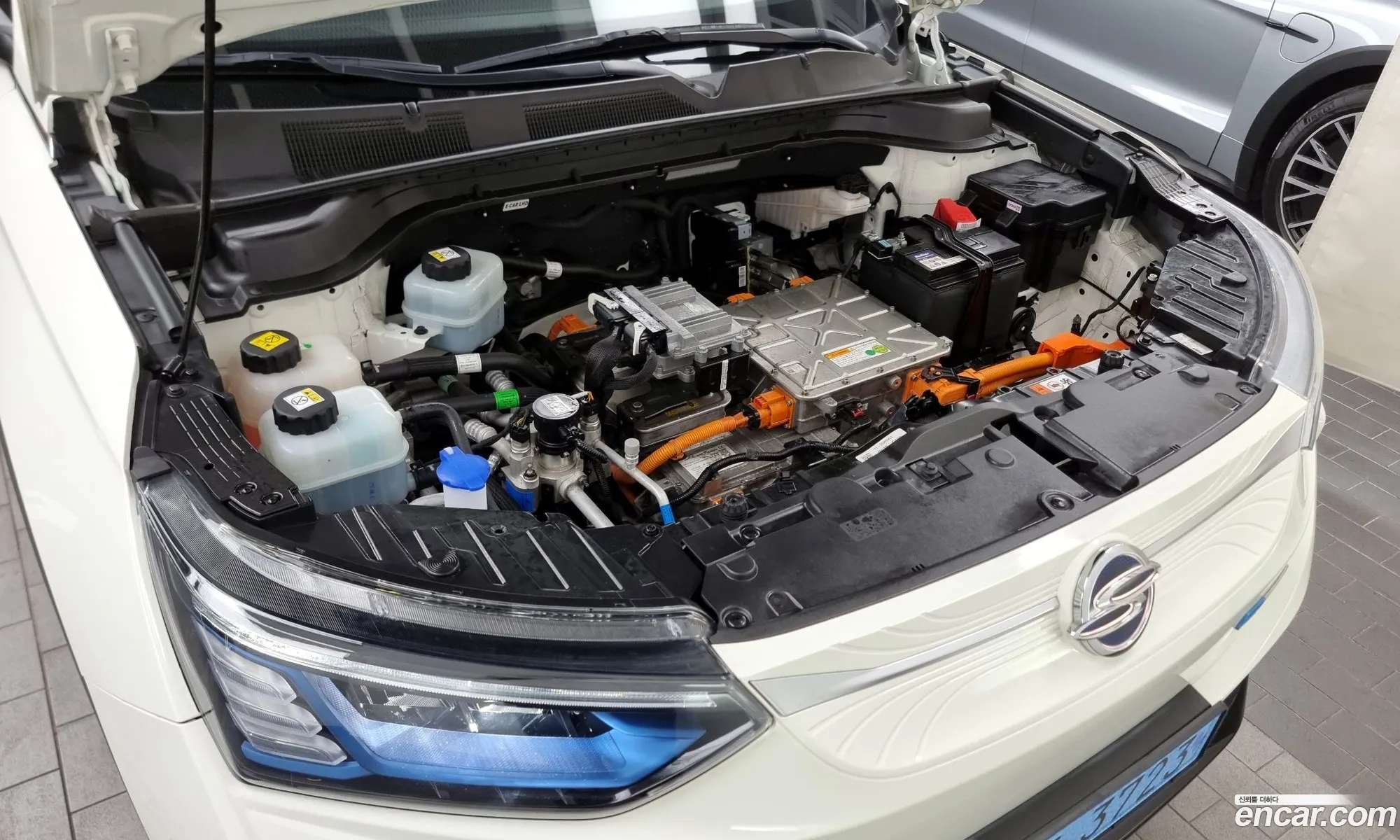 Kg Mobility Ssangyong Korando Ev Emotion E5 - фотография 15731136