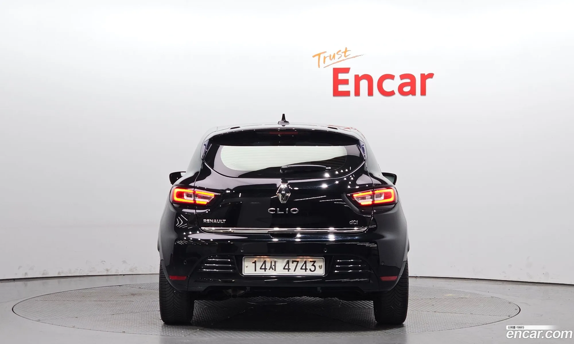 Renault Samsung Clio Intense 2018 - фотография 4609441