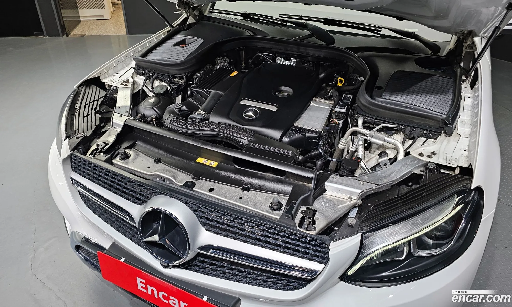 Mercedes Glc-Class X253 Glc300 4Matic Coupe - фотография 18898406