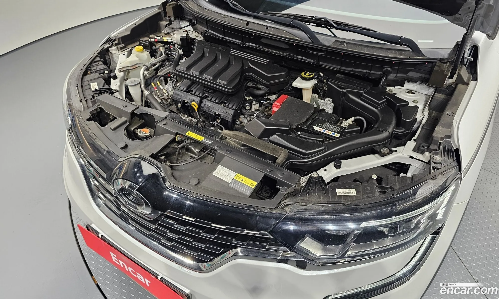 Renault Samsung Qm6 20 Lpe Re 2Wd 2020 - фотография 4597776
