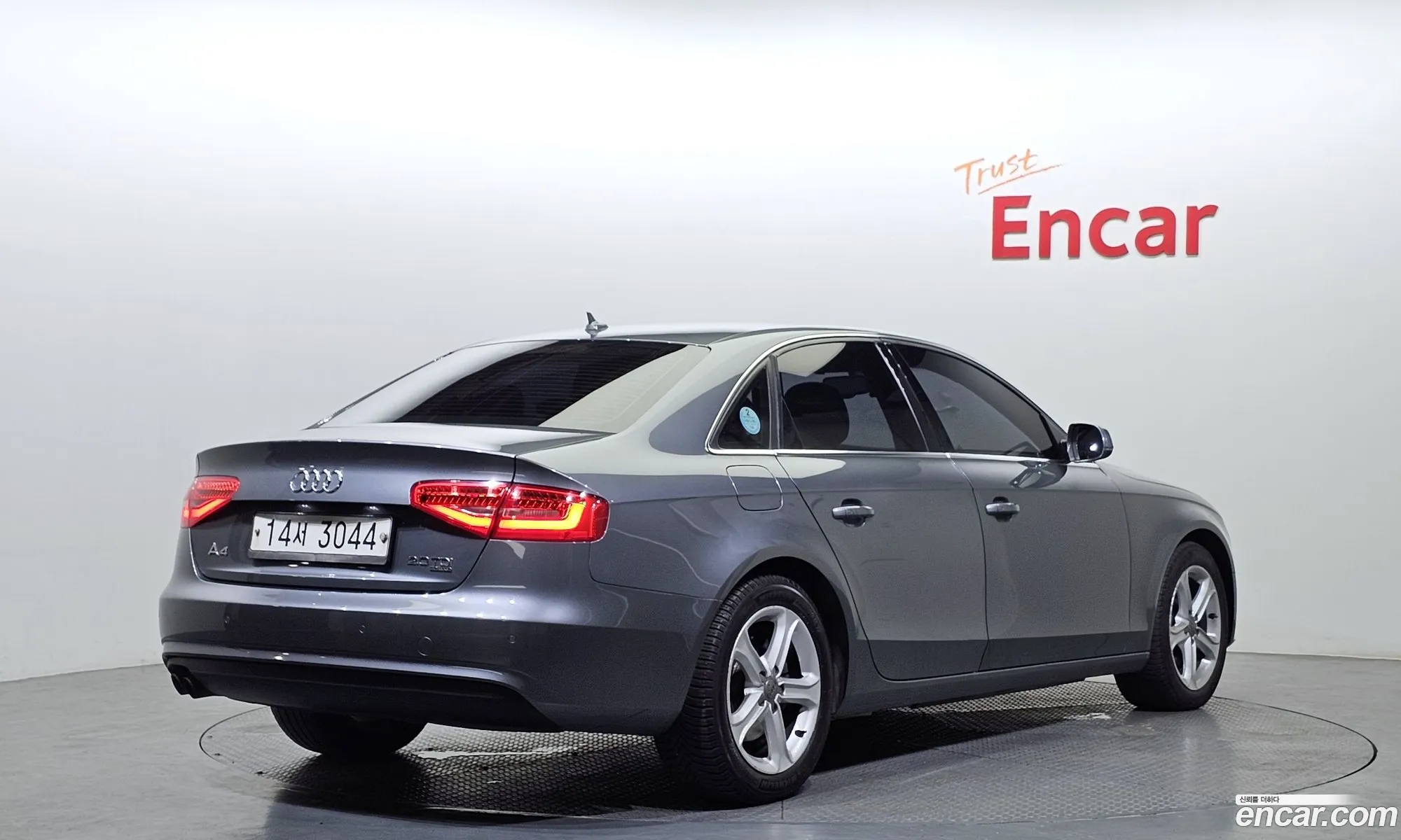 Audi A4 Iv B8 20 Tdi Quattro 2013 - фотография 3432