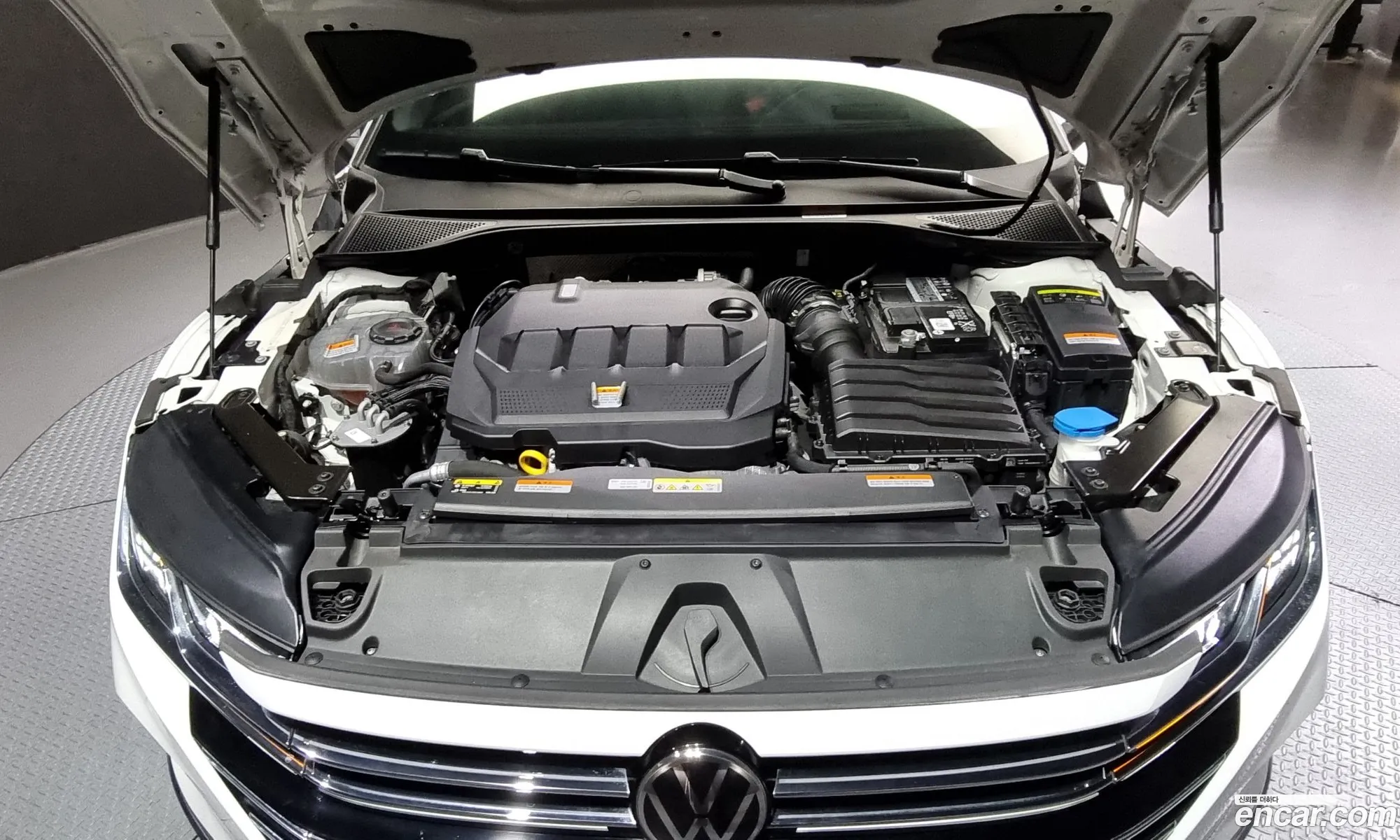 Volkswagen Arteon I 20 Tdi Prestige 2022 - фотография 3933526