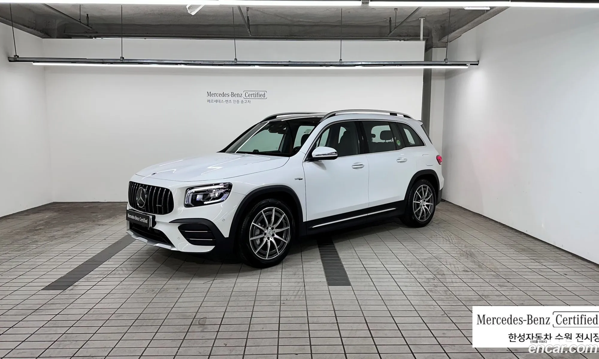 Mercedes-Benz Glb Amg Glb35 4Matic 2023 - фотография 18901556
