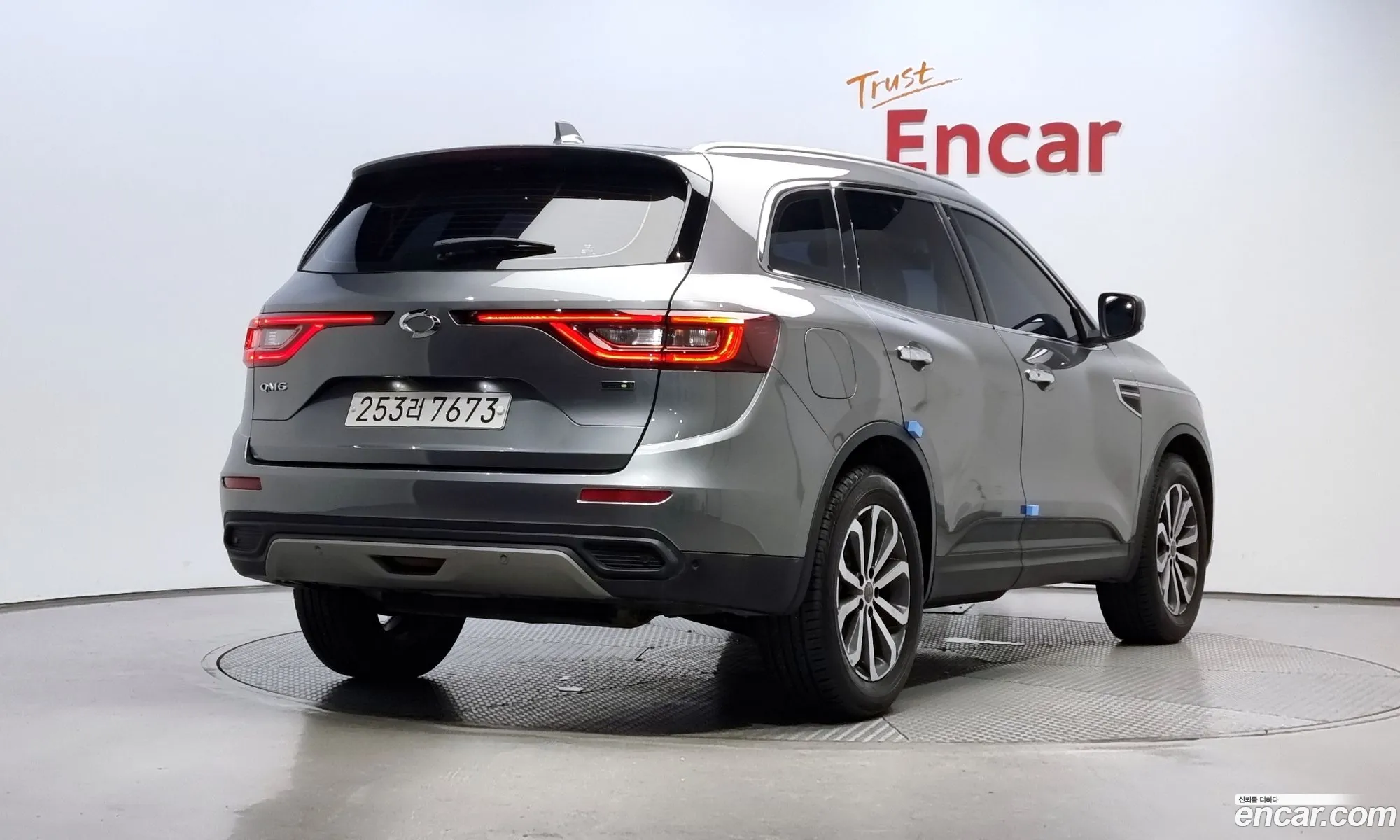 Renault Samsung Qm6 20 Lpe Re 2Wd 2020 - фотография 4642435