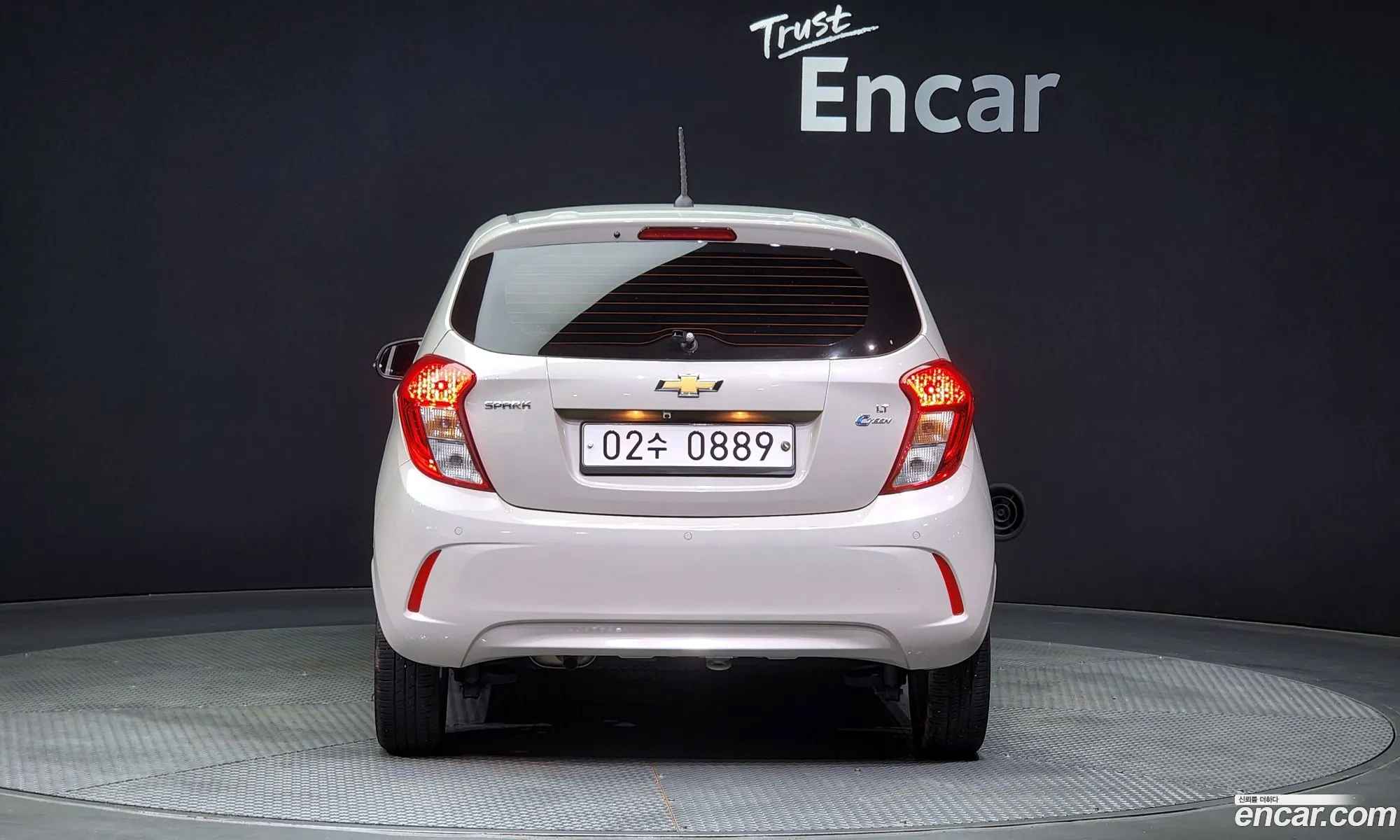 Chevrolet Spark Lt 2016 - фотография 7151656