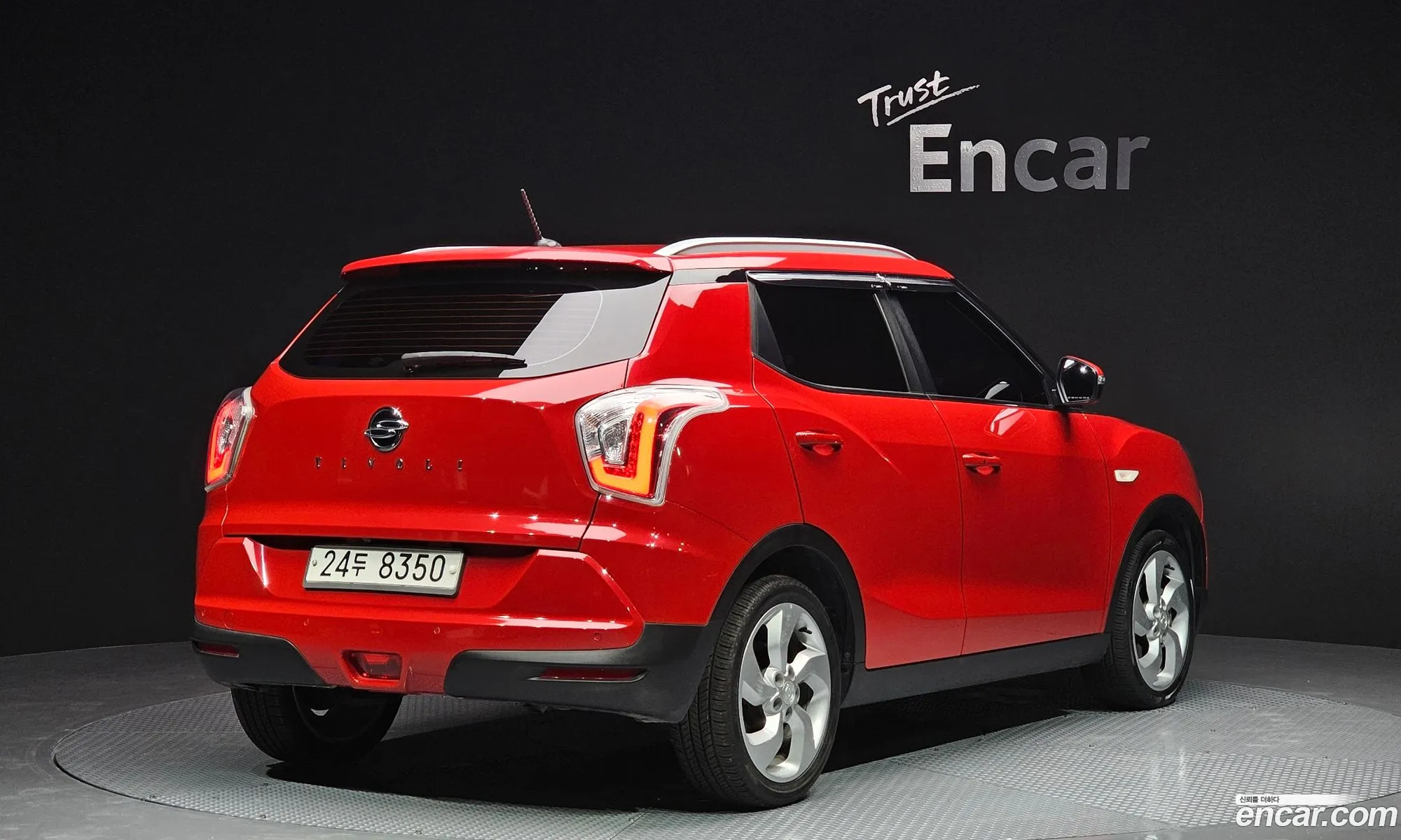 Ssangyong Tivoli Tivoli Diesel Lx 2Wd 2016 - фотография 15630100