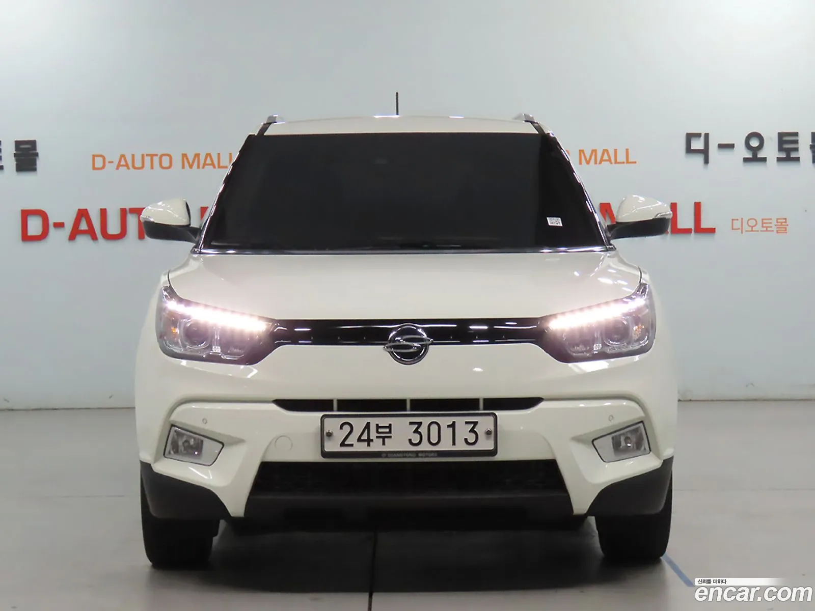 Ssangyong Tivoli Tivoli Lx 2Wd 2017 - фотография 7771611