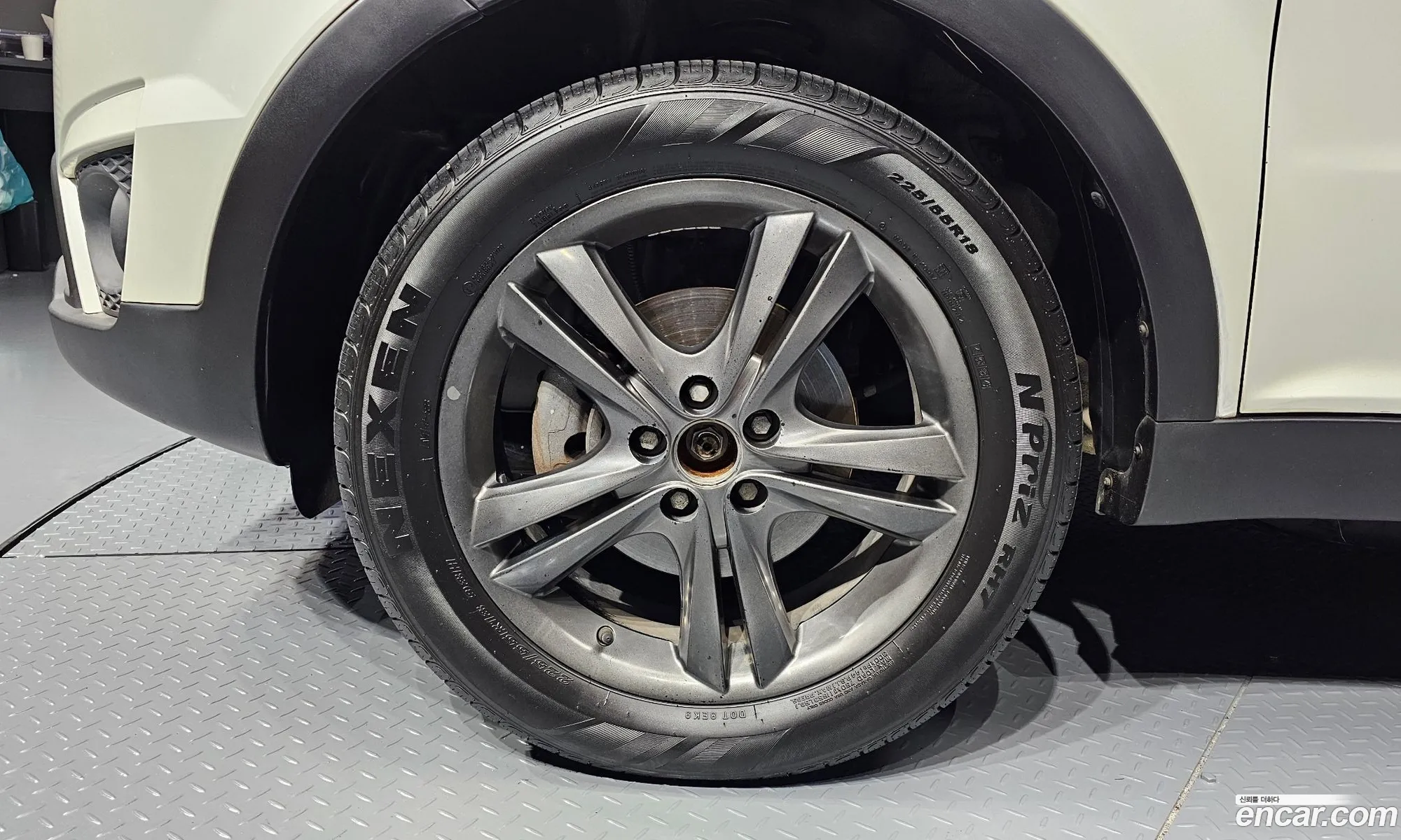 Ssangyong Korando Iii 20 Cvt 2Wd 2014 - фотография 17451234