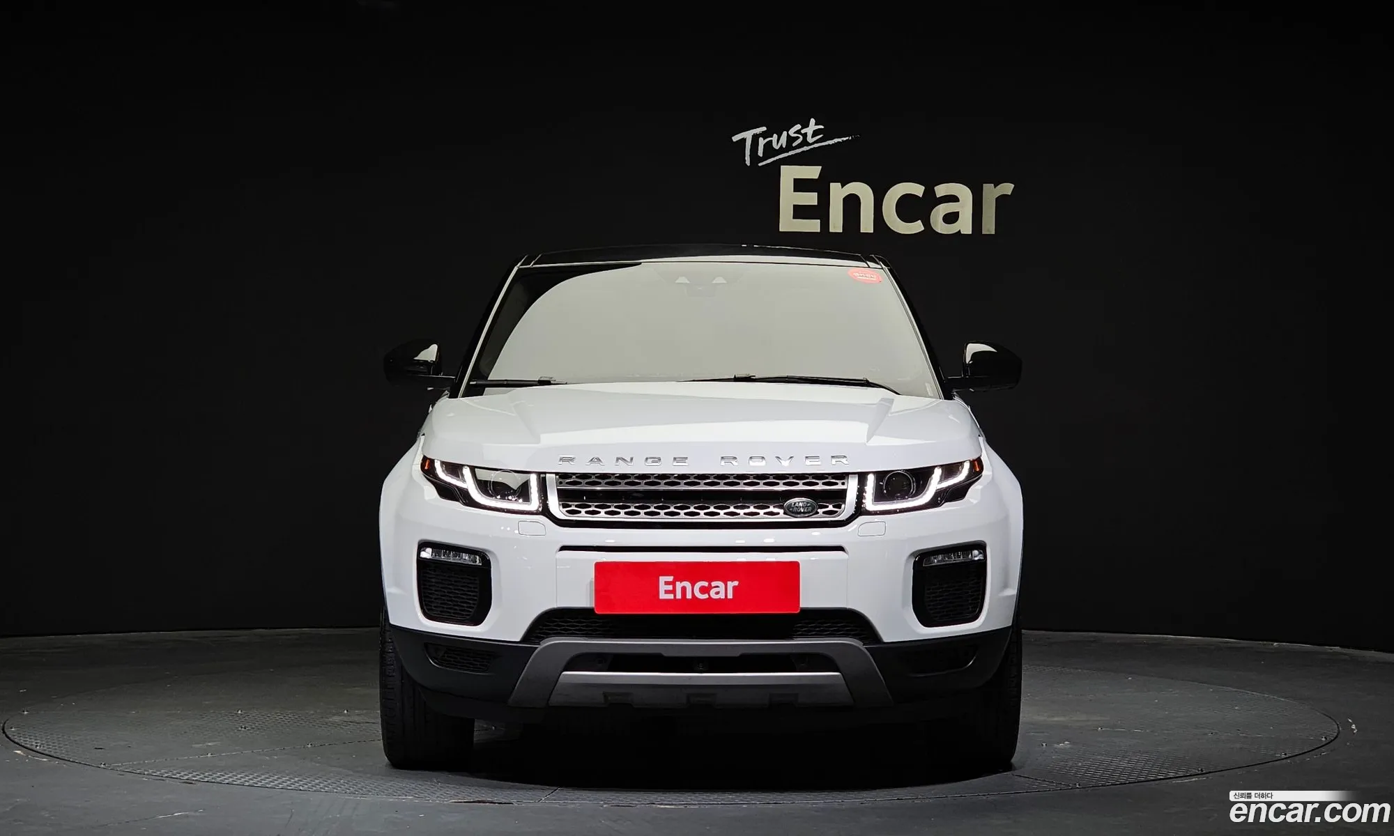 Land Rover Range Rover Evoque 20 Td4 Hse 2018 - фотография 7424646