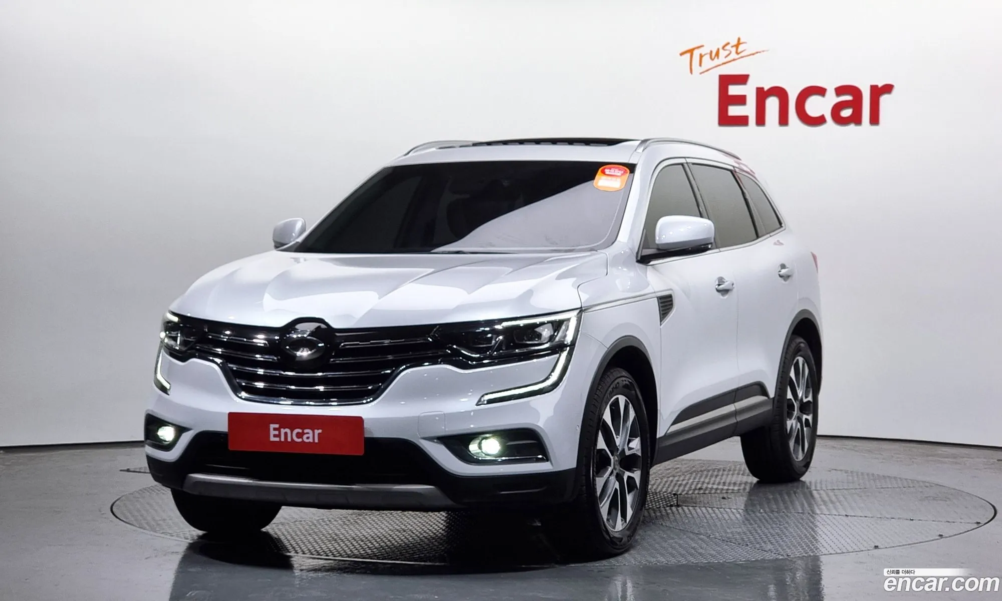 Renault Samsung Qm6 Gasoline 2Wd Re Signature 2019 - фотография 4636146