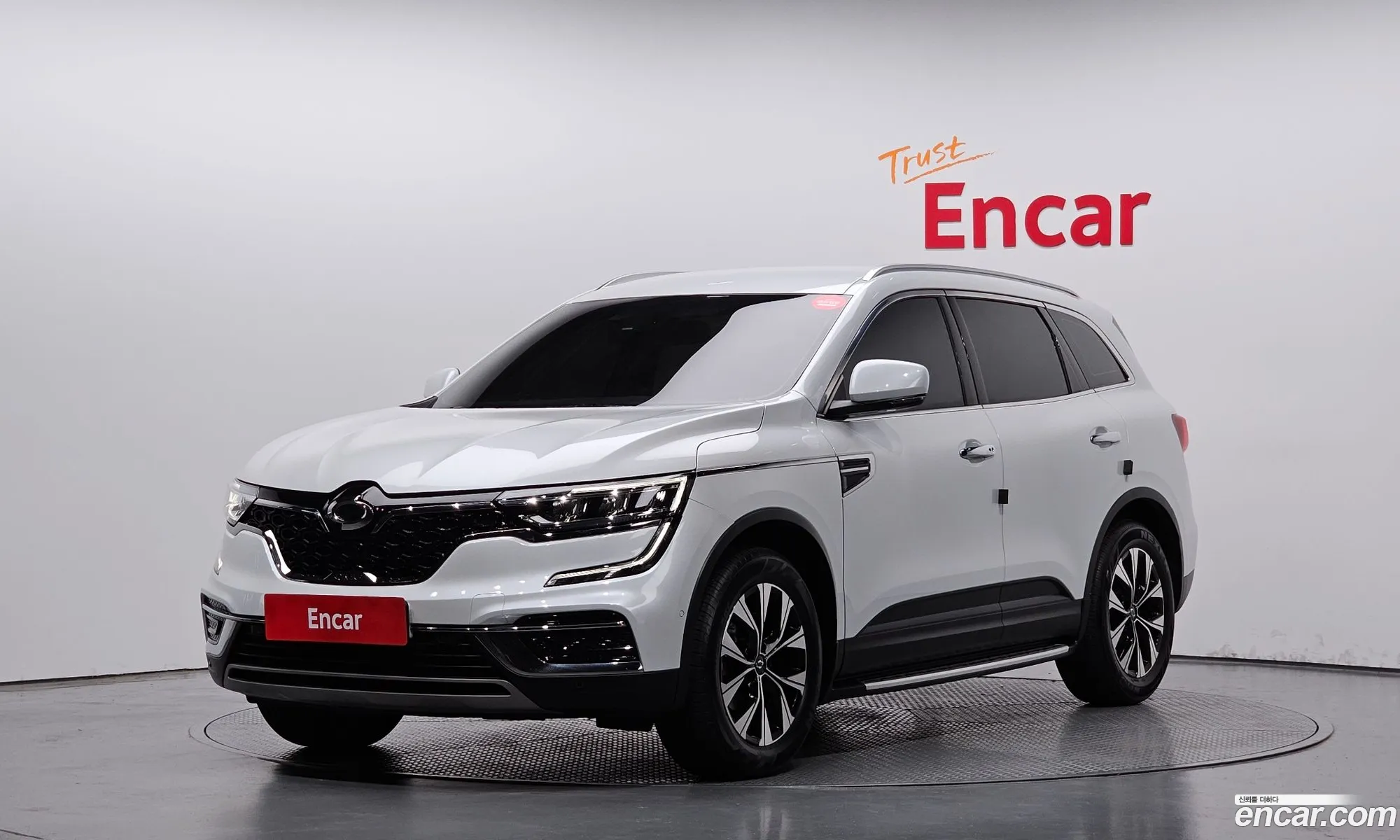 Renault Samsung Qm6 20 Lpe Le 2Wd 2023 - фотография 4737796