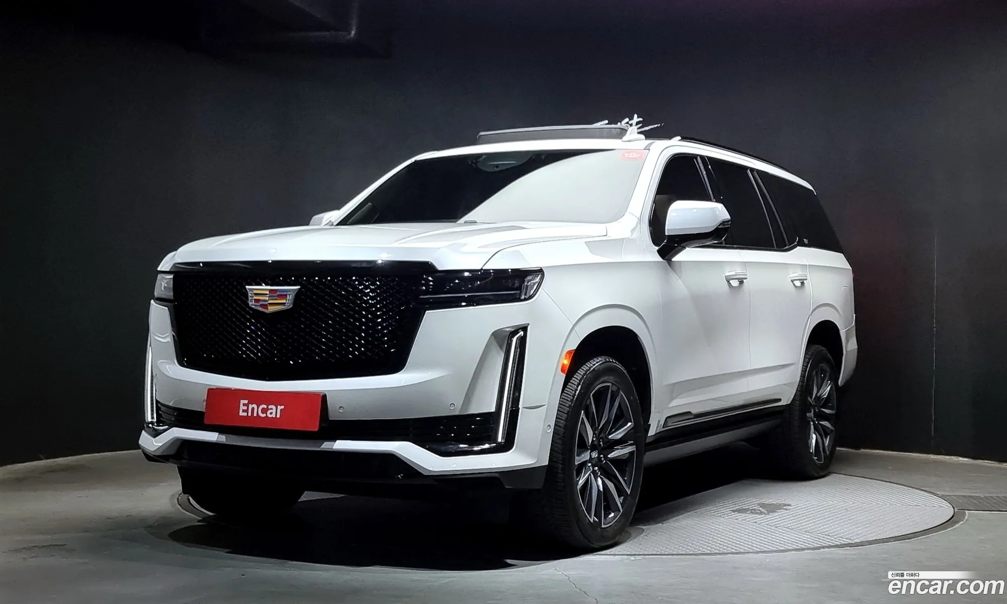 Cadillac Escalade V 62 2021 - фотография 4627251