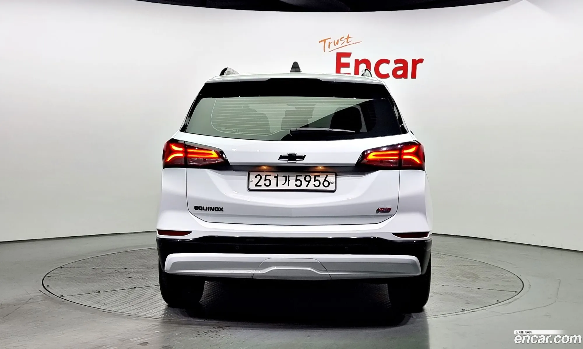 Chevrolet Equinox 2Wd Rs 2022 - фотография 7010768