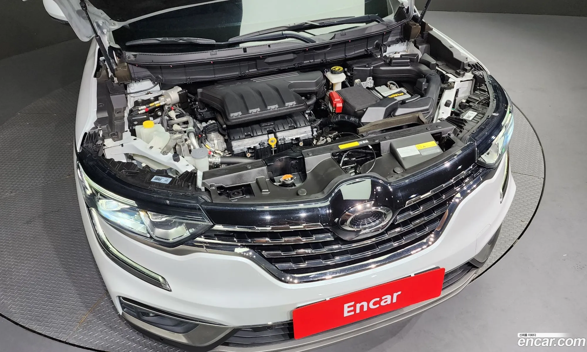 Renault Samsung Qm6 20 Lpe Le 2Wd 2020 - фотография 4357832