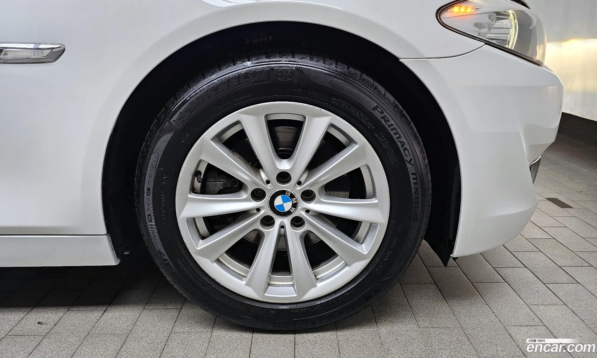 BMW 5Er Vi F10F11F07 520D 2012 - фотография 16684161