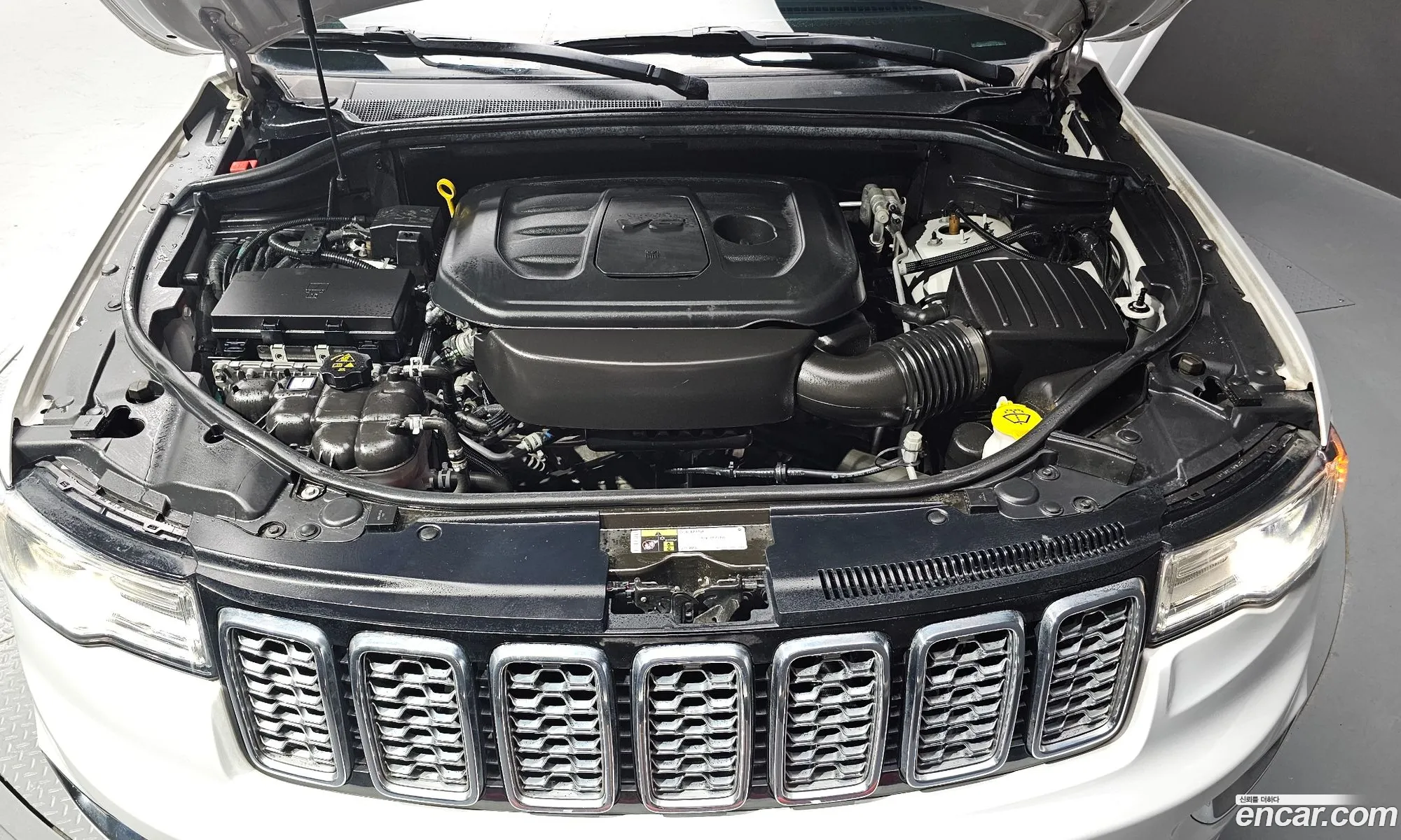 Jeep Cherokee V Kl 36 Overland 2019 - фотография 3724821