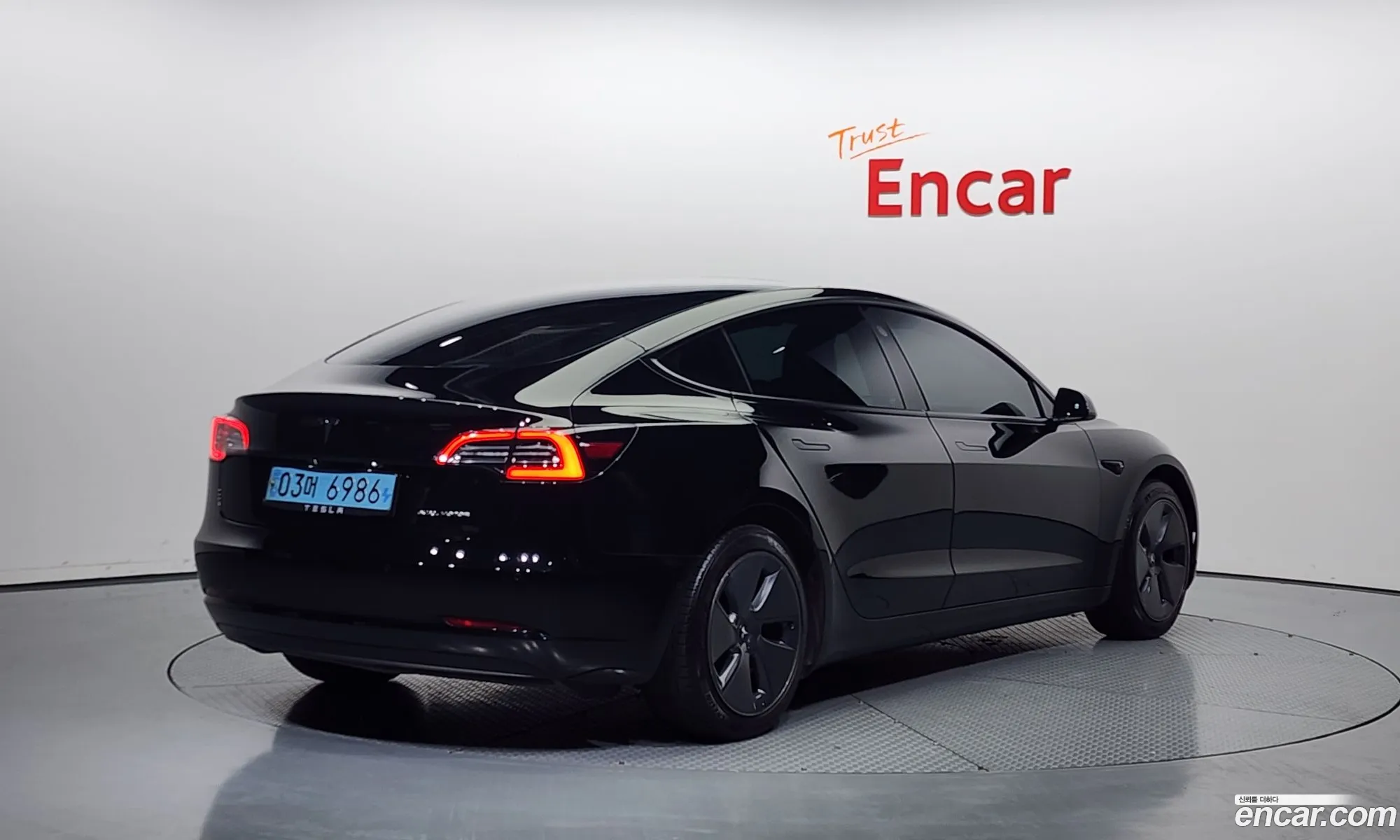 Tesla Model 3 I Long Range 2022 - фотография 3727430