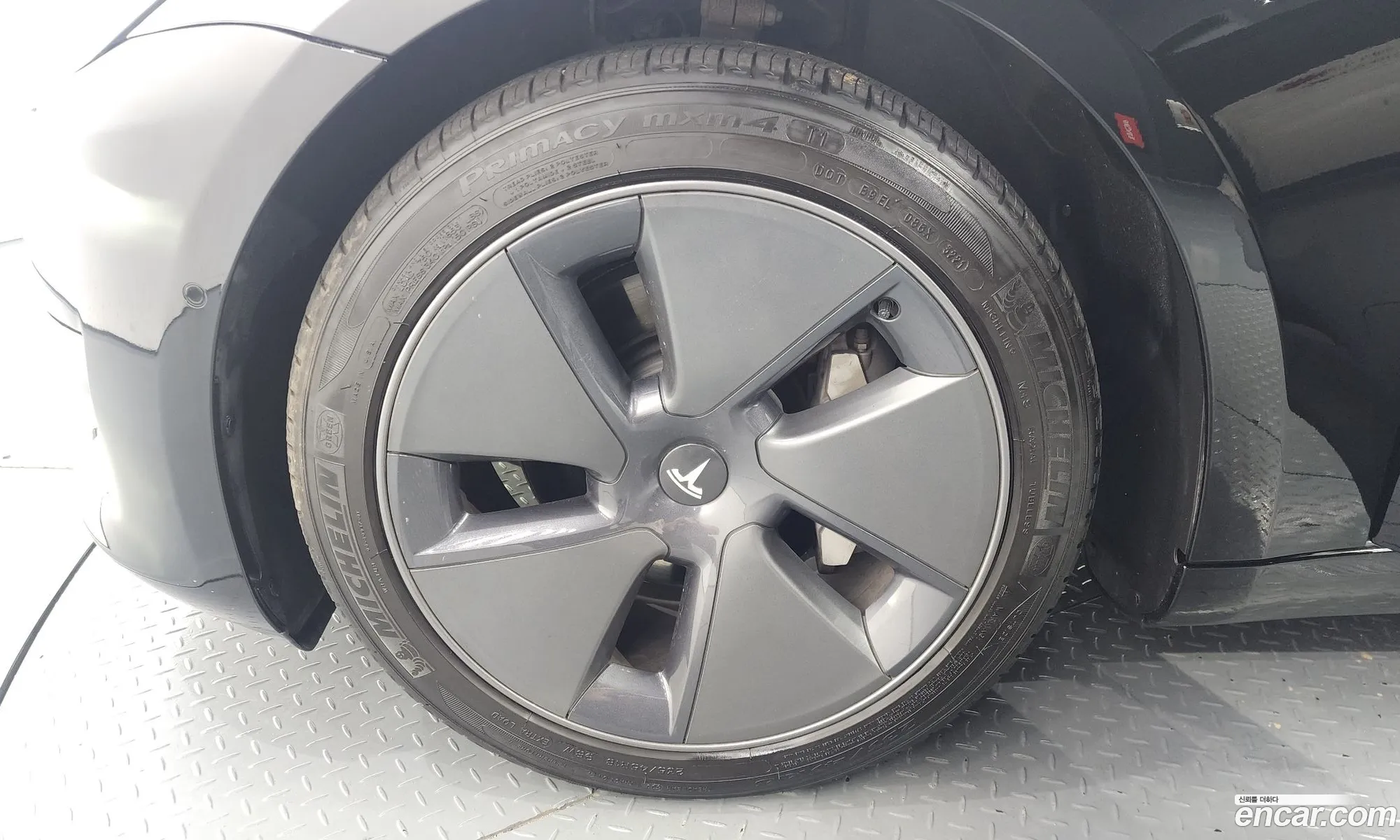 Tesla Model 3 I Long Range 2022 - фотография 3727433