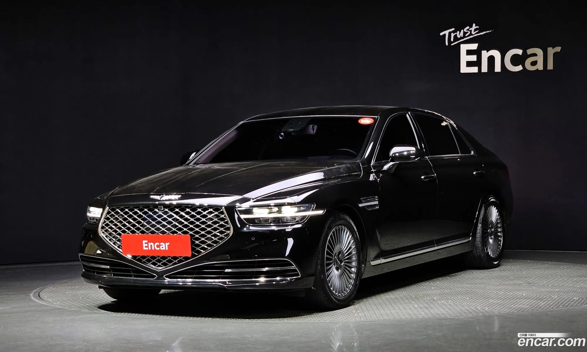 Genesis G90 I 38 2019 - фотография 17389488
