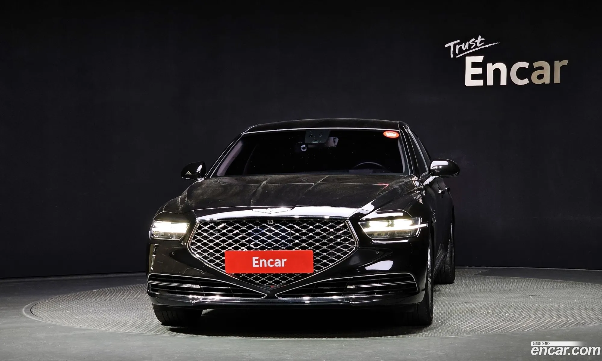 Genesis G90 I 38 2019 - фотография 17389490