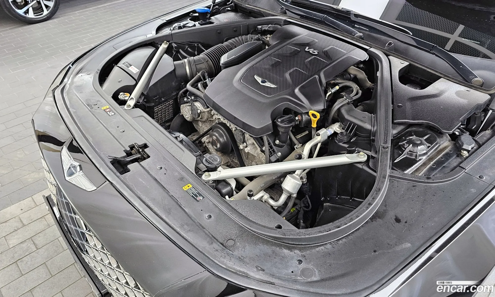 Genesis G90 I 38 2019 - фотография 17389493