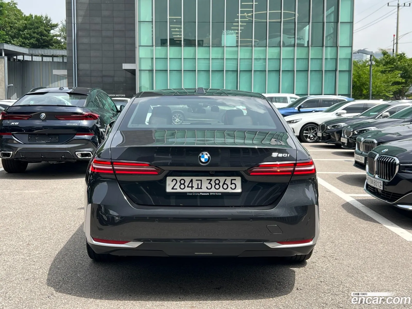 BMW 5 Series G60 520I - фотография 16564201