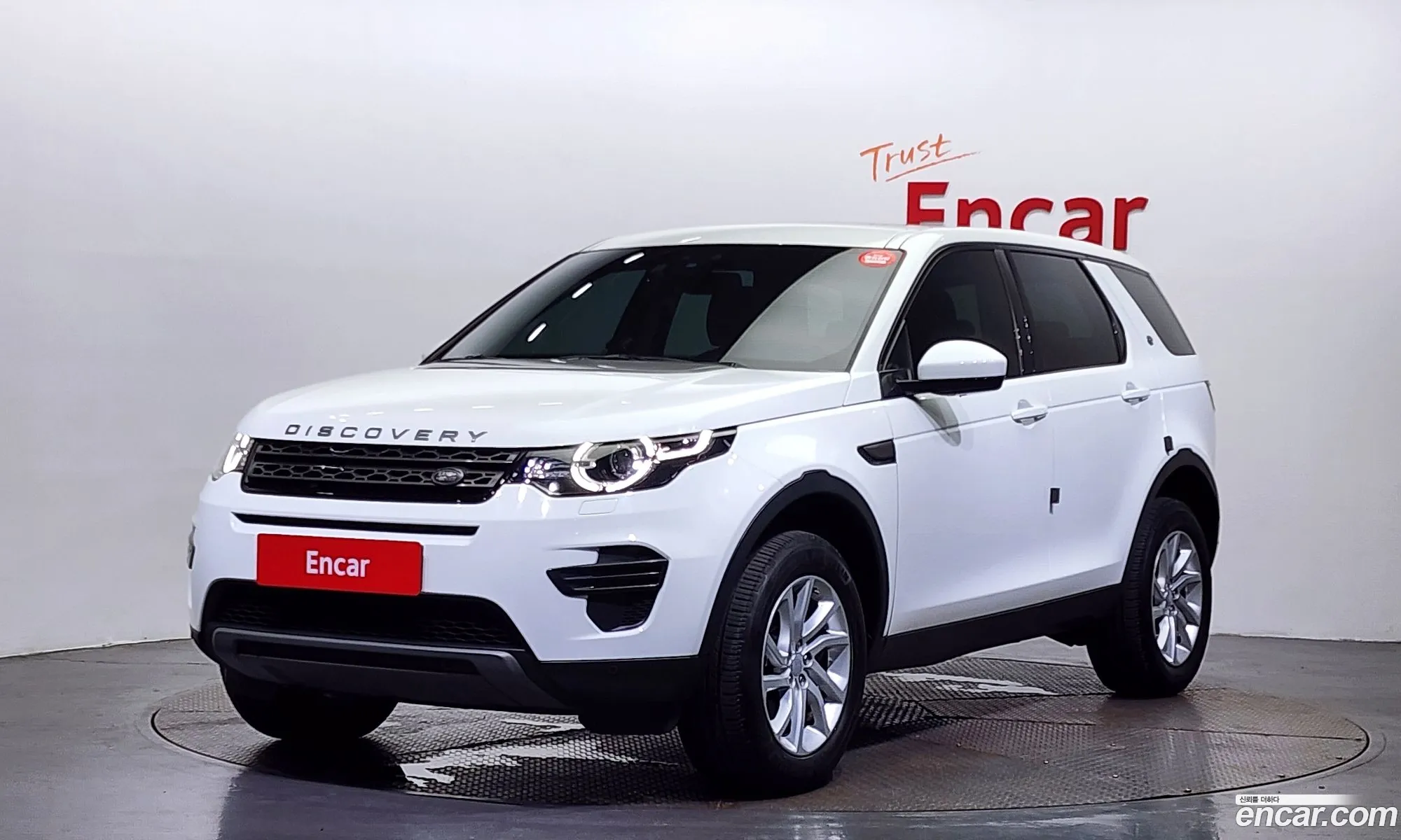 Land Rover Discovery Sport 20 Td4 Se 150 Horsepower 2017 - фотография 7374978