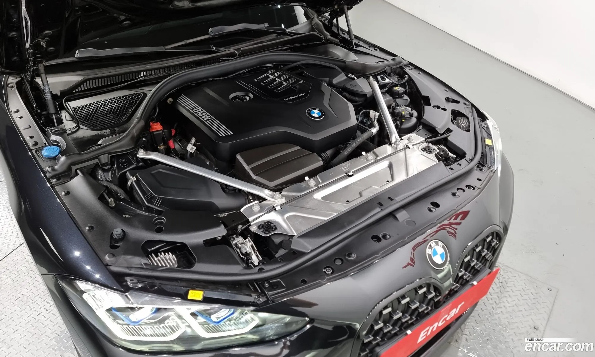 BMW 4Er G22 G23 430I First Edition Convertible 2021 - фотография 16663592