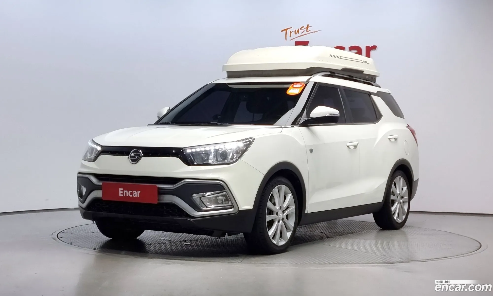 Ssangyong Tivoli Tivoli Diesel Ix 2Wd 2016 - фотография 15180928