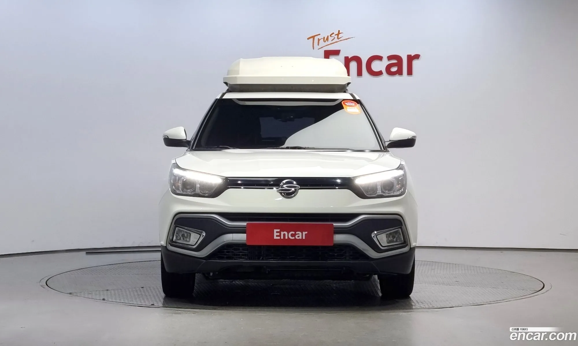 Ssangyong Tivoli Tivoli Diesel Ix 2Wd 2016 - фотография 15180930