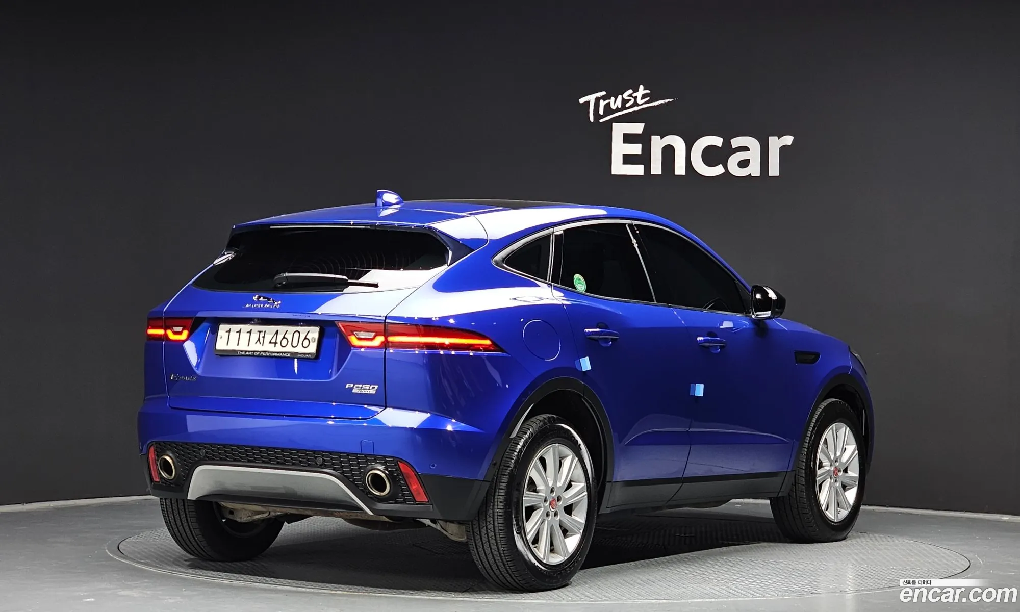 Jaguar E-Pace P250 S - фотография 3739640