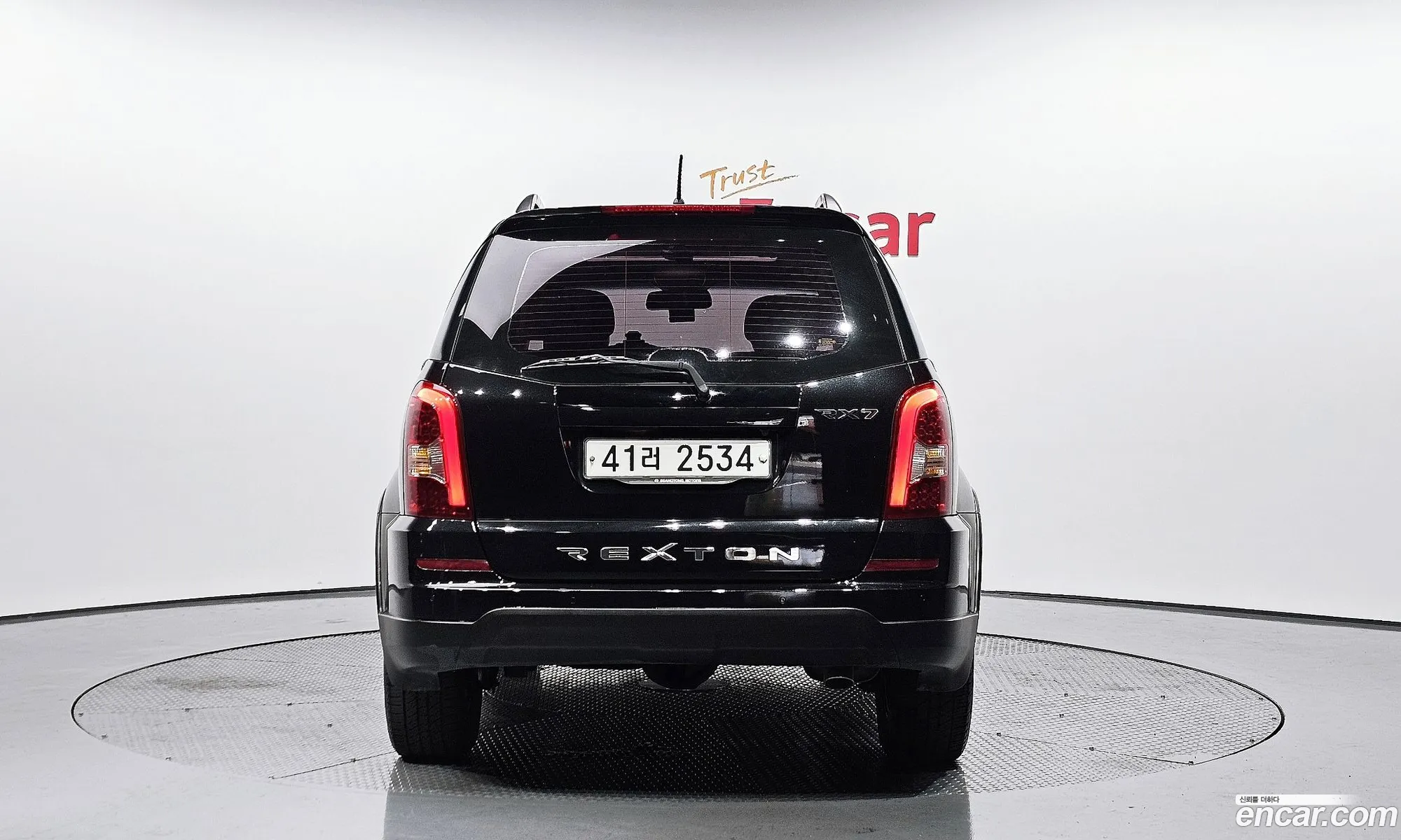Ssangyong Rexton Iii 20 4Wd Rx7 2015 - фотография 15618751