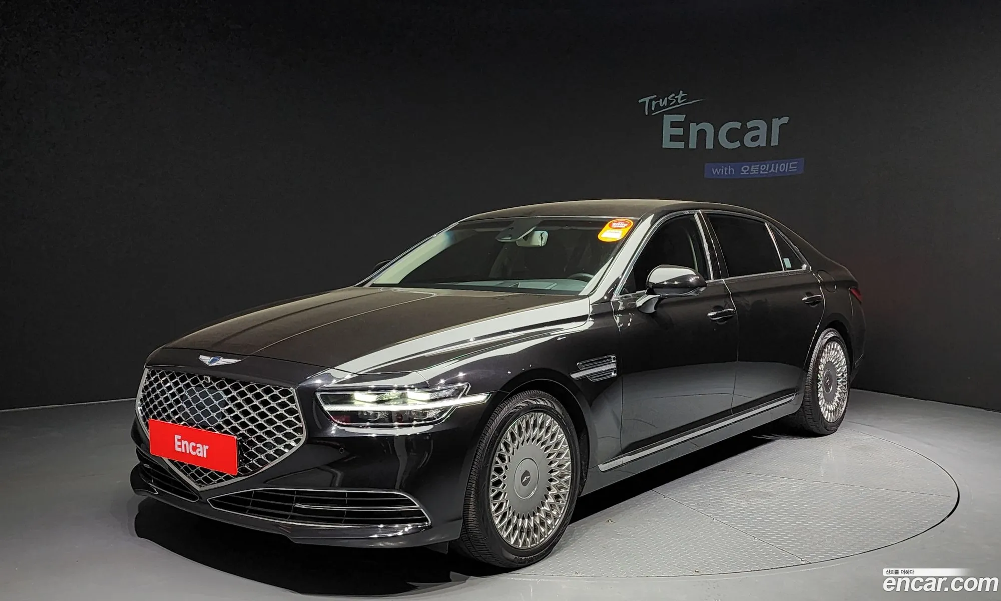 Genesis G90 I 38 Awd 2019 - фотография 944753