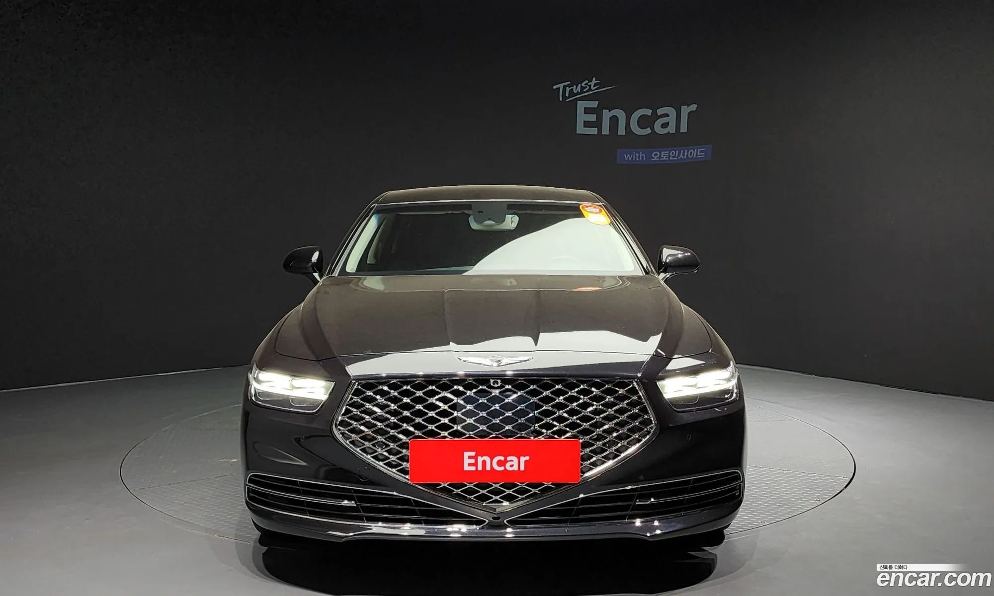 Genesis G90 I 38 Awd 2019 - фотография 944755