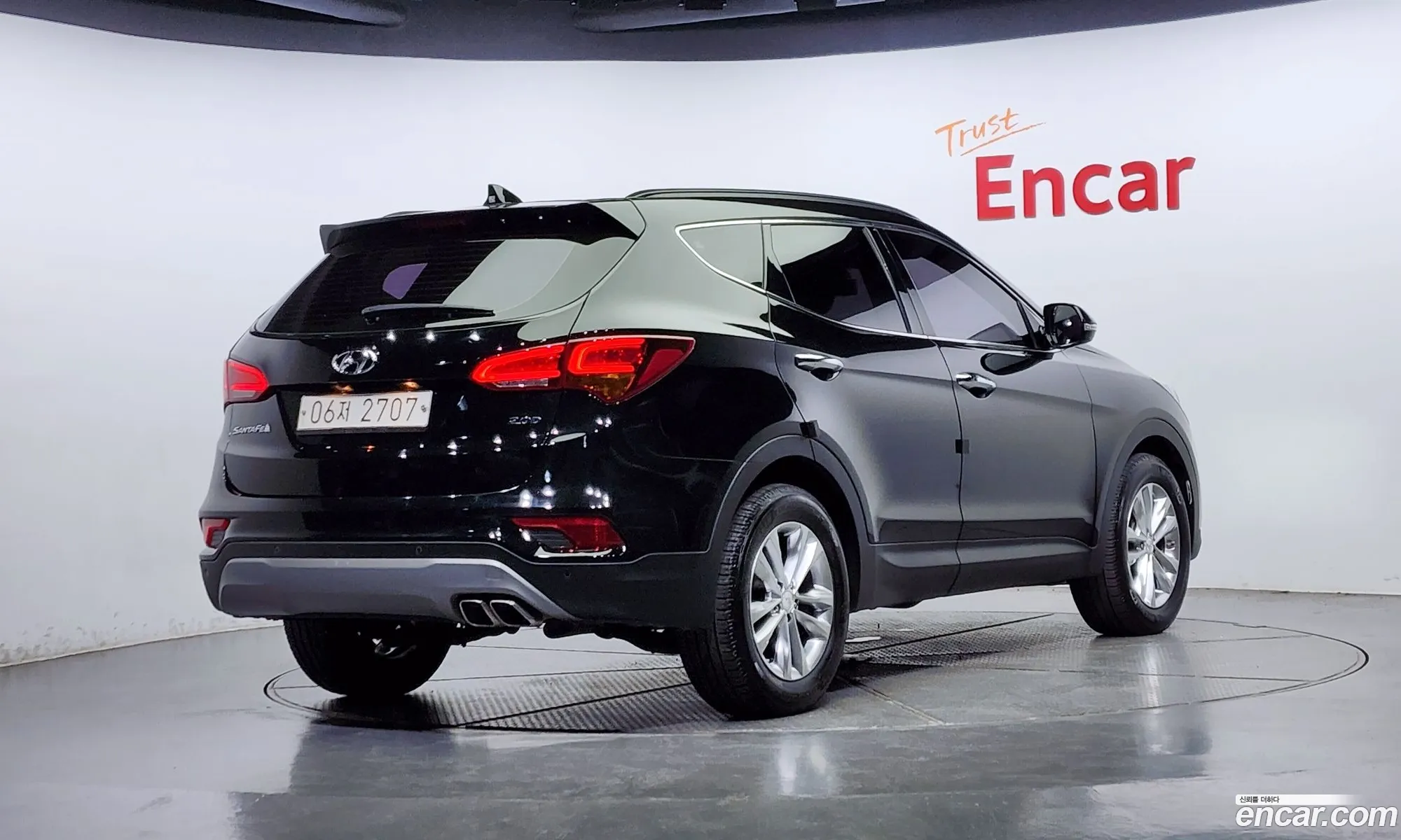 Hyundai Santa Fe Diesel 20 2Wd 2018 - фотография 19690781
