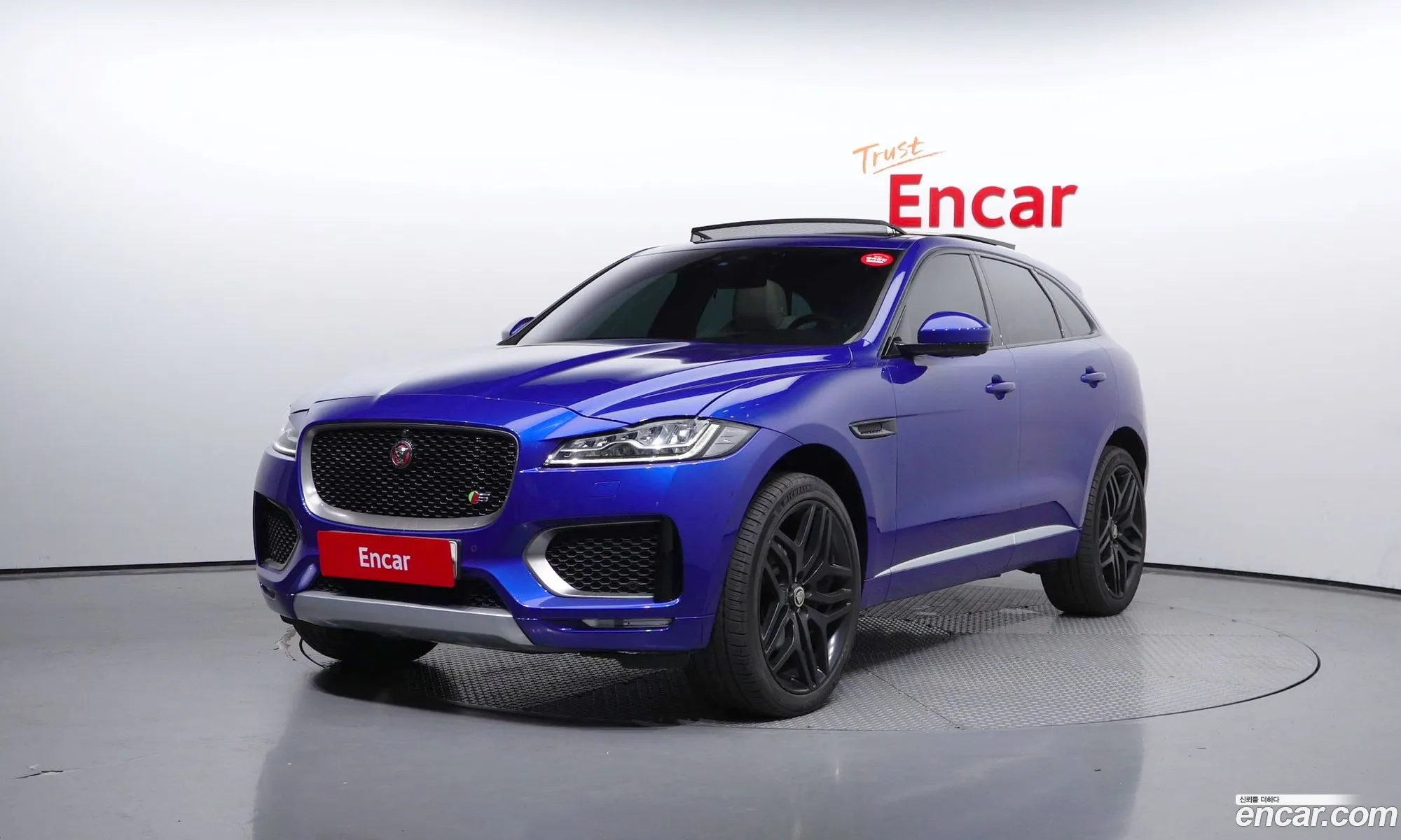 Jaguar F-Pace 30D First Edition 2017 - фотография 3500691